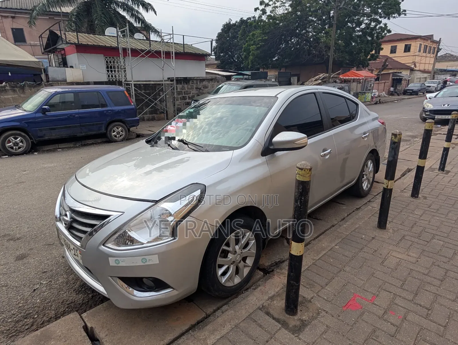 Nissan Almera 2014 Silver