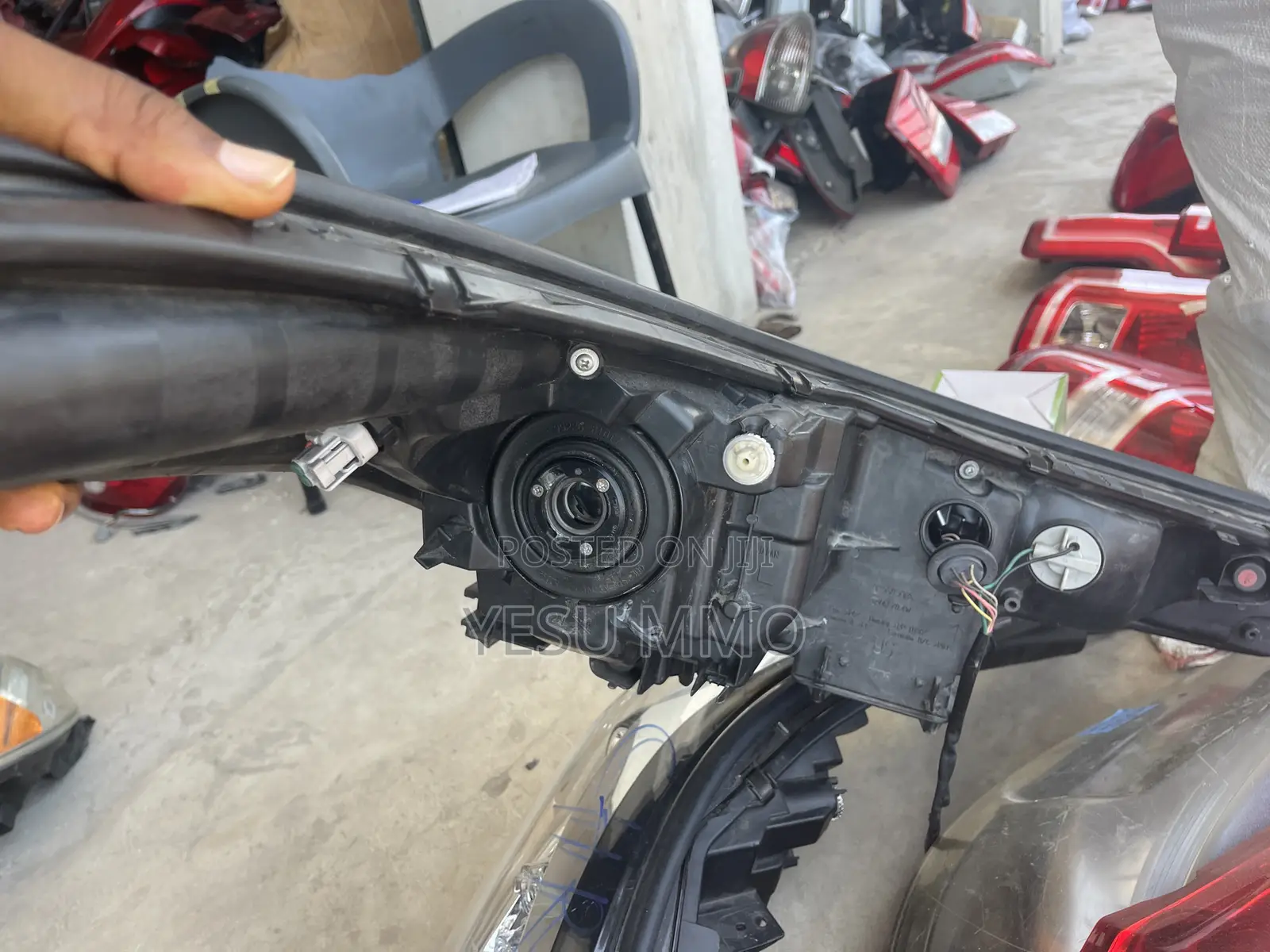 Toyota CH-R 2017-2020 Headlight