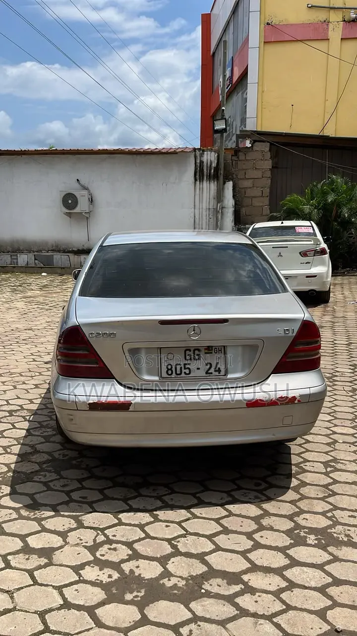 Mercedes-Benz C200 2007 Silver