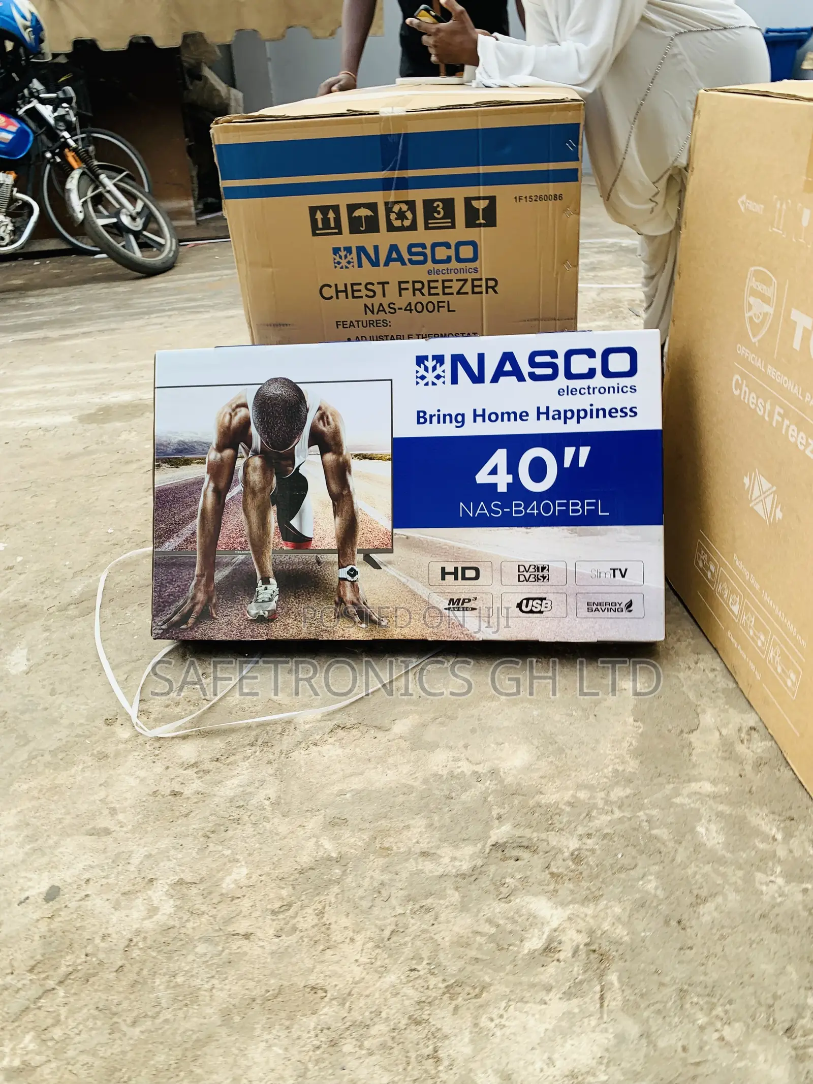 Frameless Sleek NASCO 40′′ SATELLITE TV – (NAS-P40FBD)