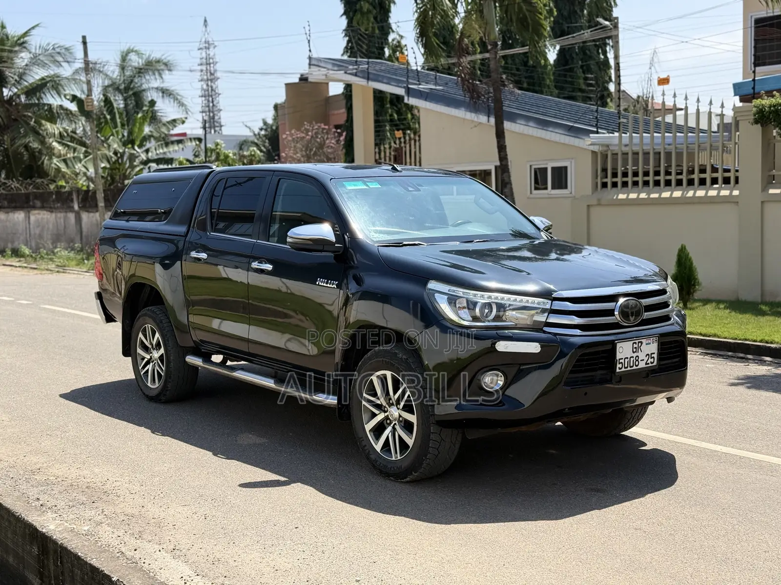 Toyota Hilux SR5+ 4x4 2019 Black