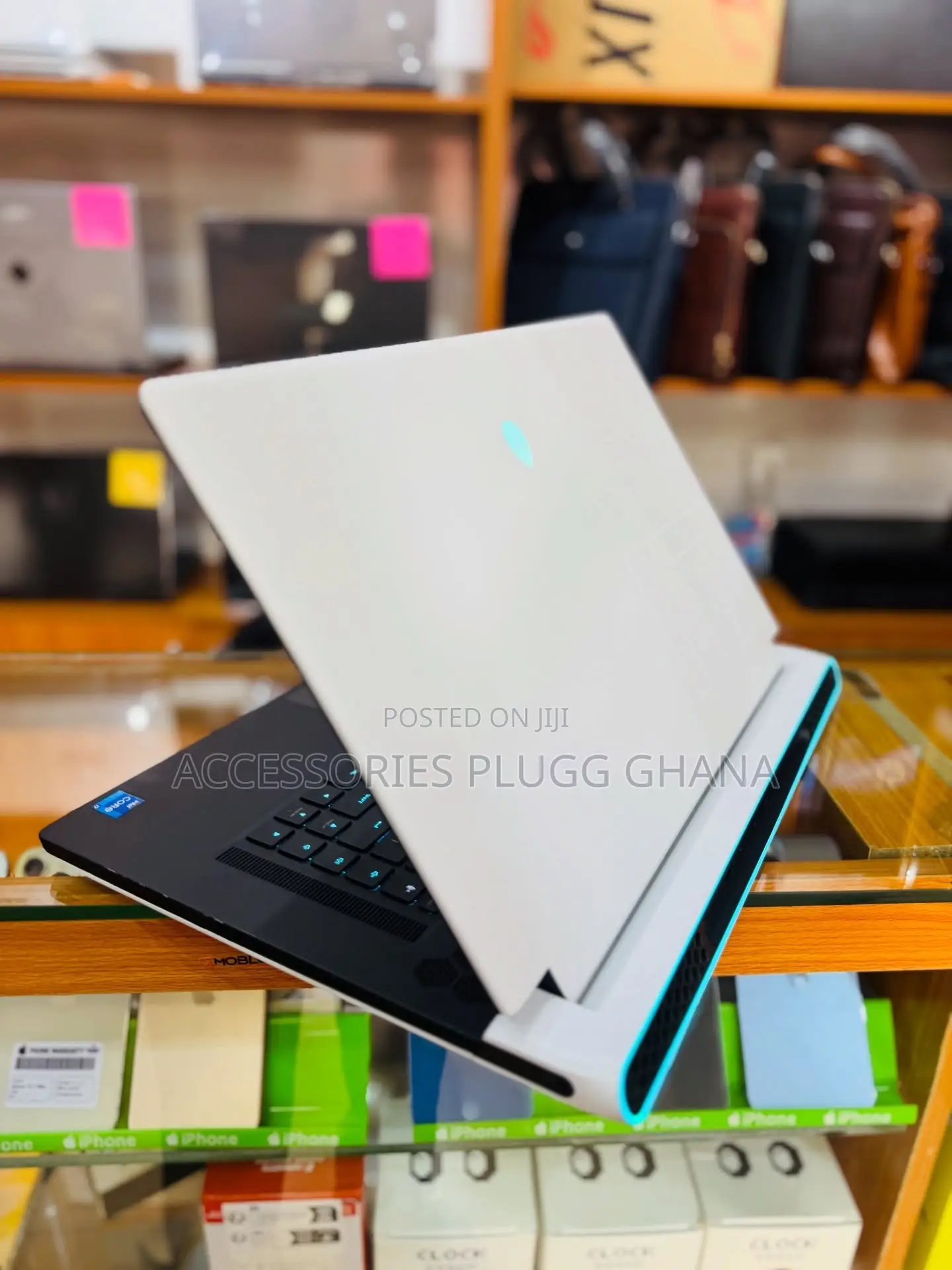 Laptop Dell Allienware M18 R1 16GB Intel Core i7 SSD 1T
