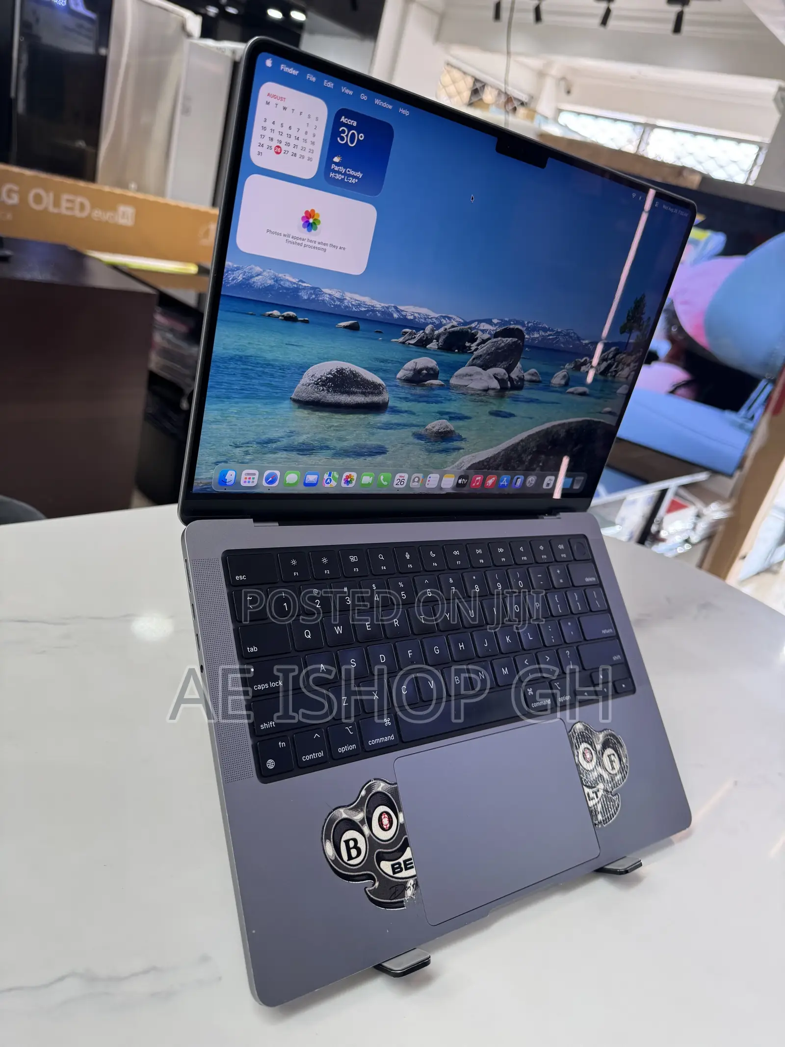 Laptop Apple MacBook Pro 2023 M3 16GB Apple M3 SSD 1T