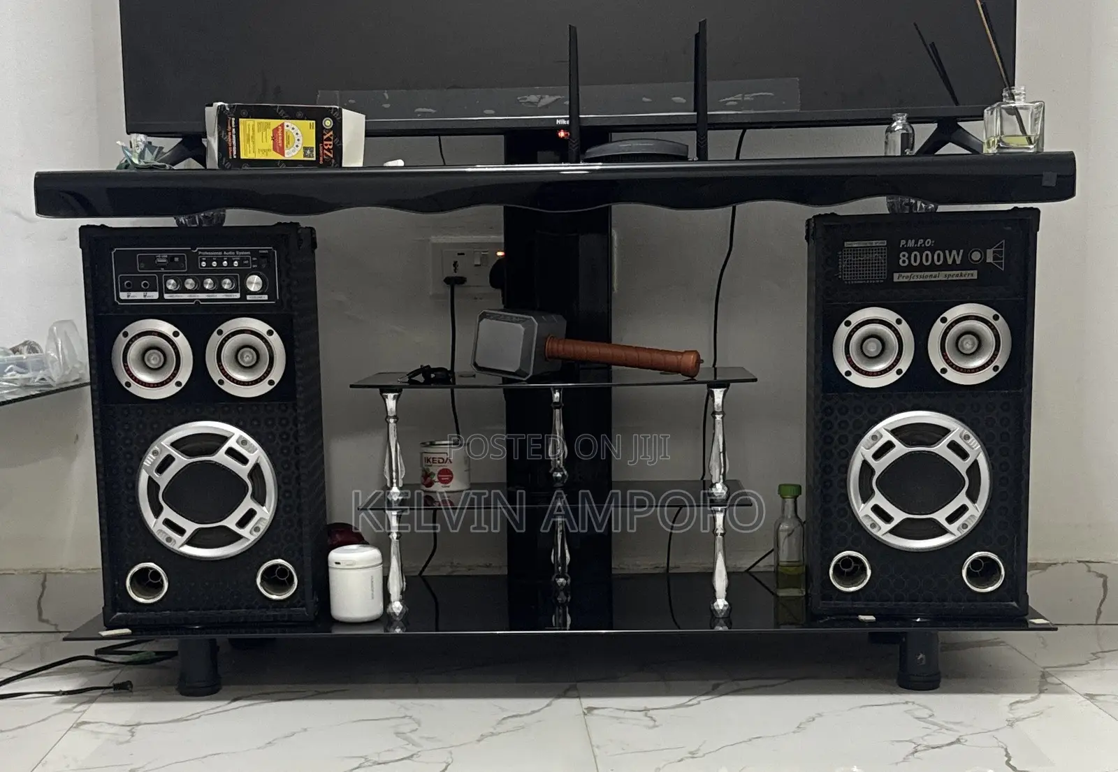 TV Stand With Beautiful Sound System