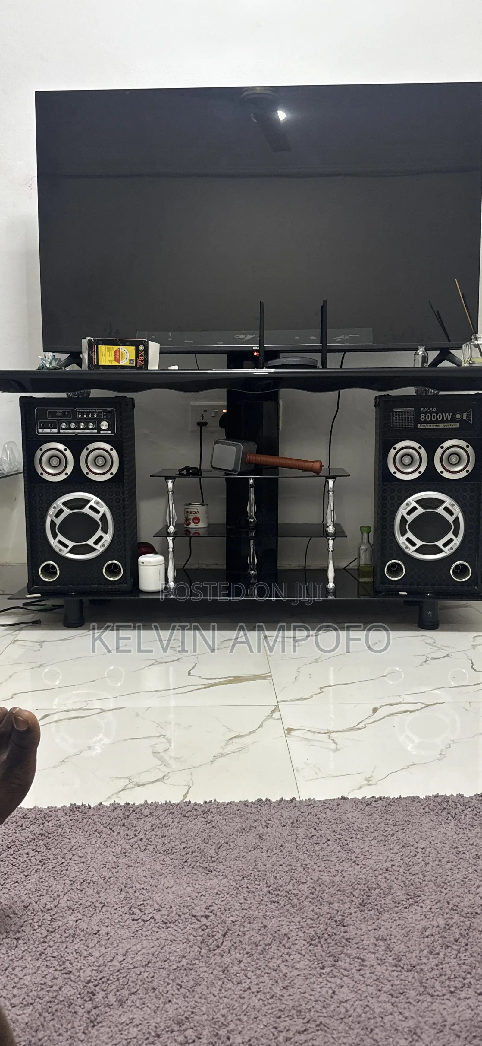 TV Stand With Beautiful Sound System