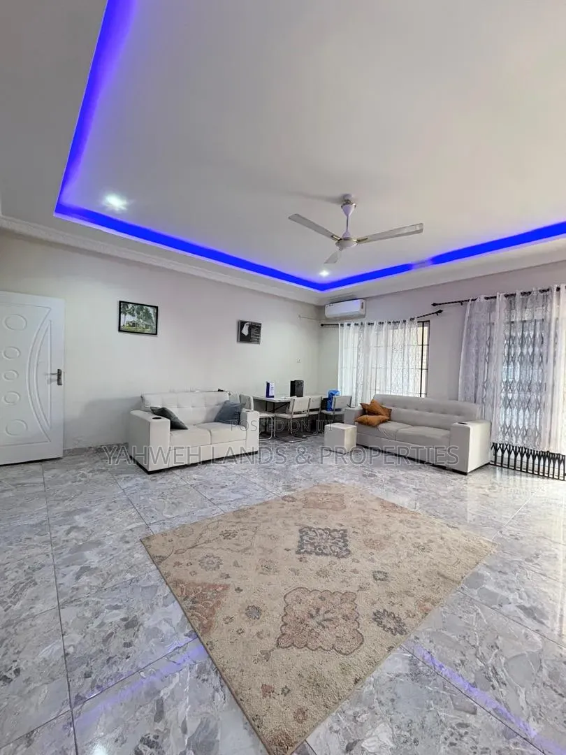 2bdrm Apartment in Ayikwe Otu Estate, New Site for rent