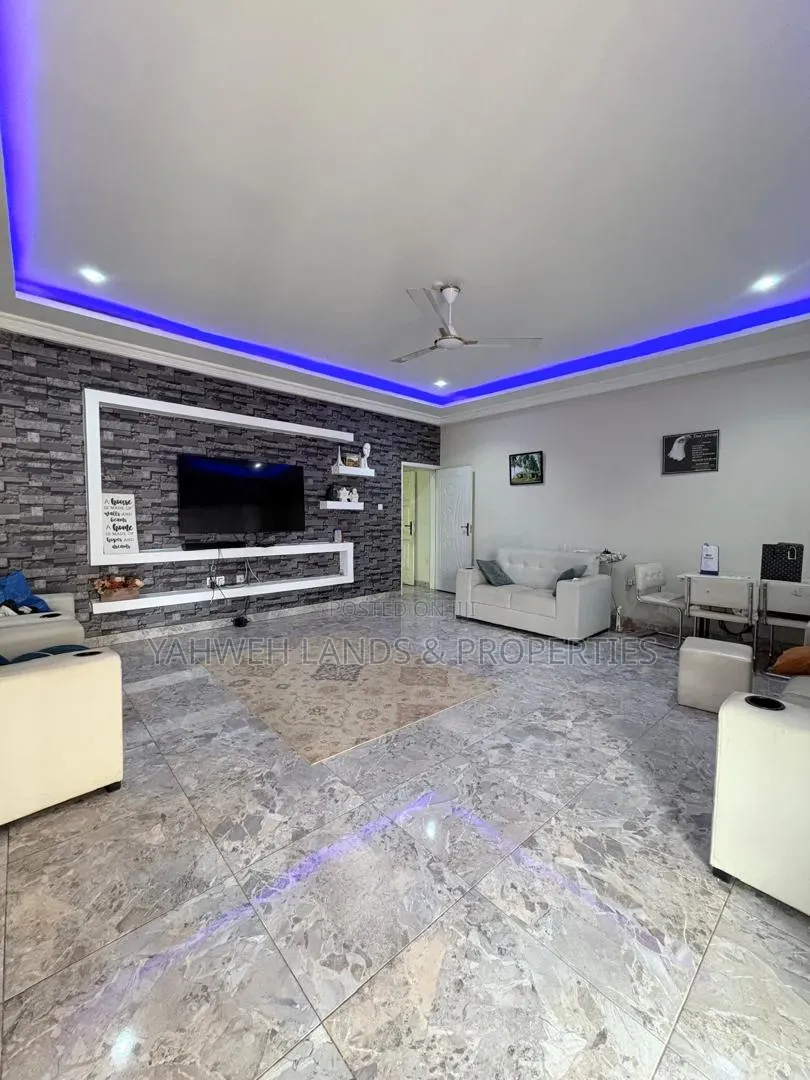 2bdrm Apartment in Ayikwe Otu Estate, New Site for rent