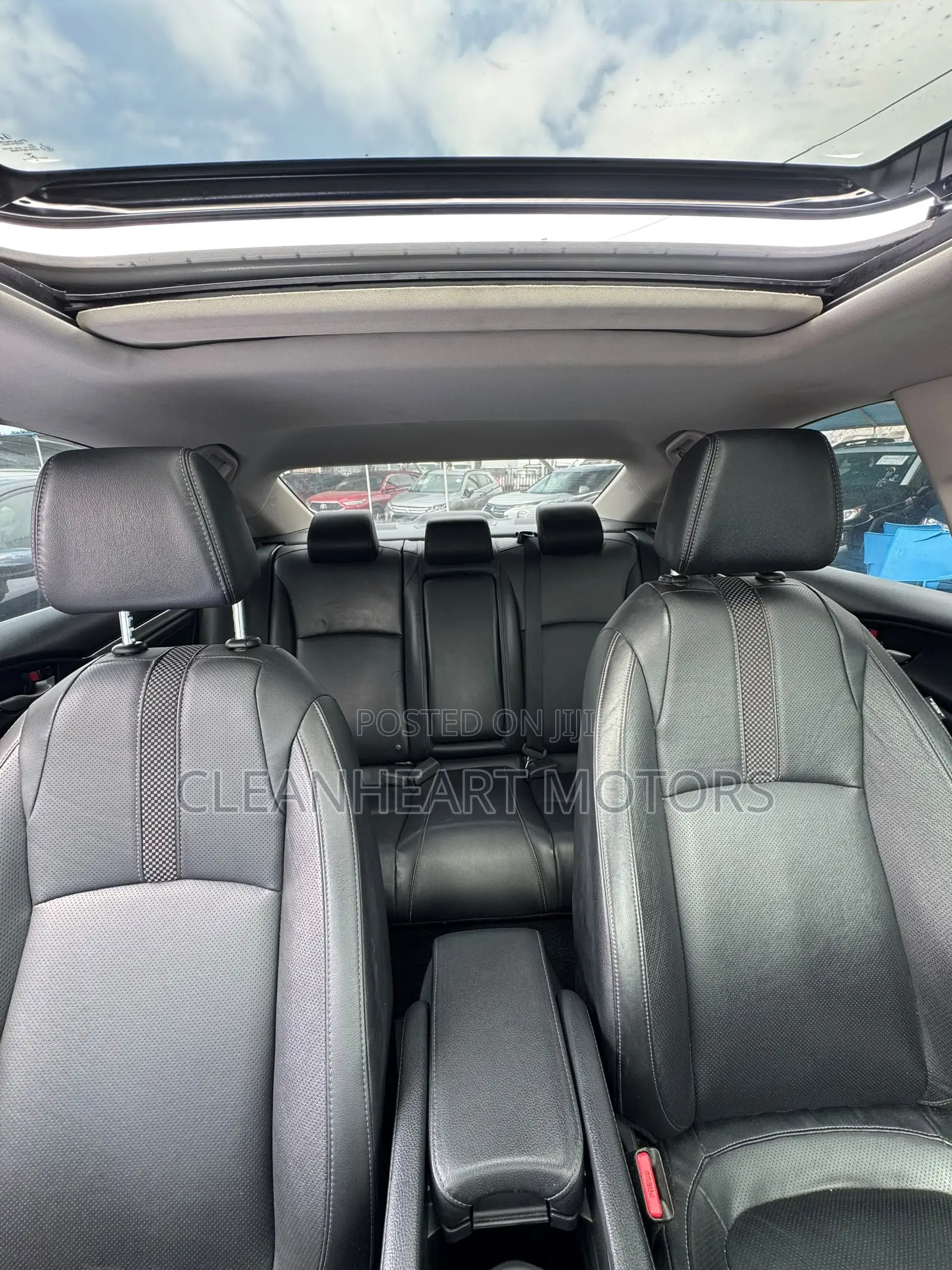 Honda Civic Touring Sedan 2019 White