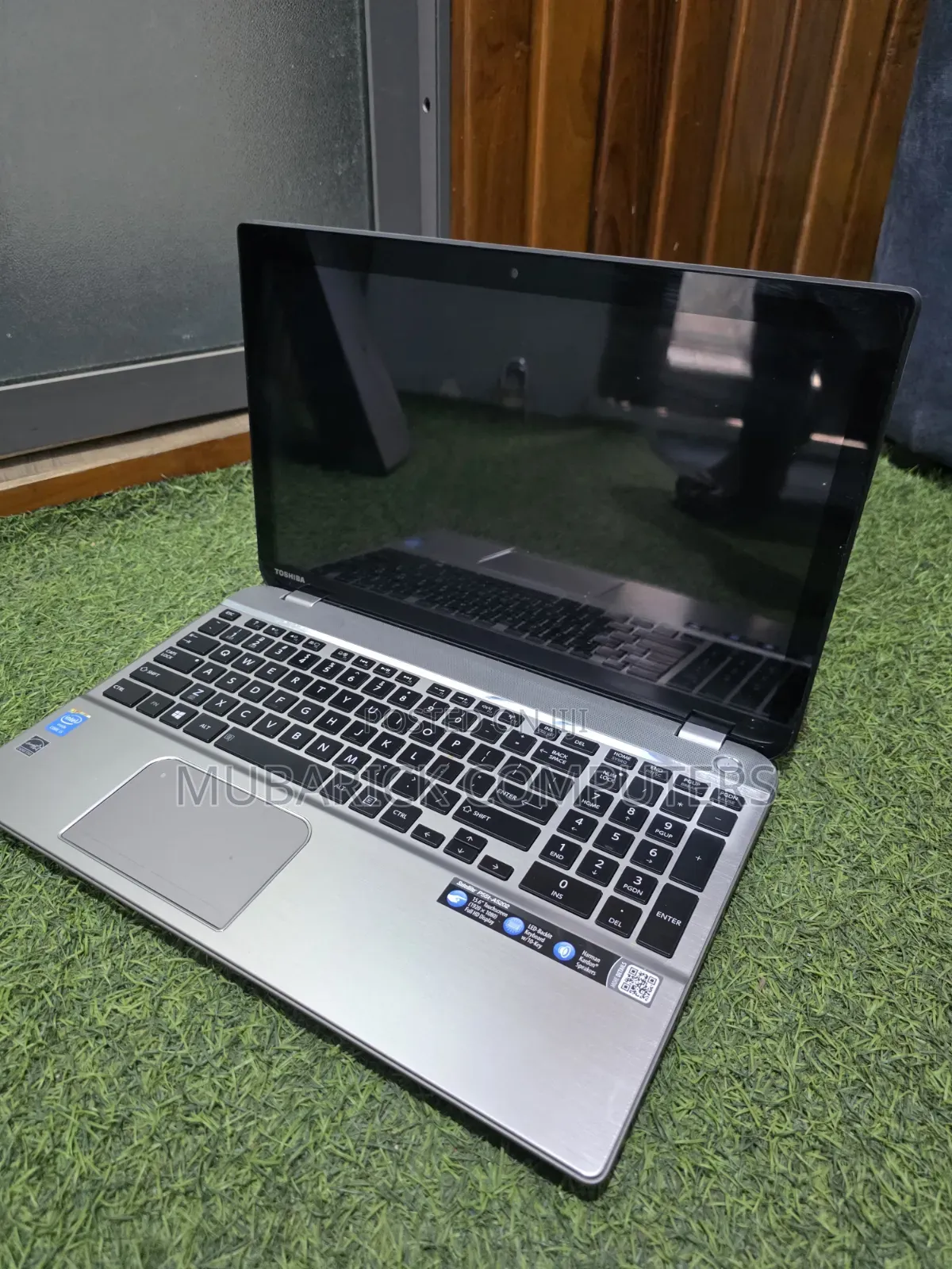 Laptop Toshiba Satellite P50T 8GB Intel Core i5 HDD 500GB
