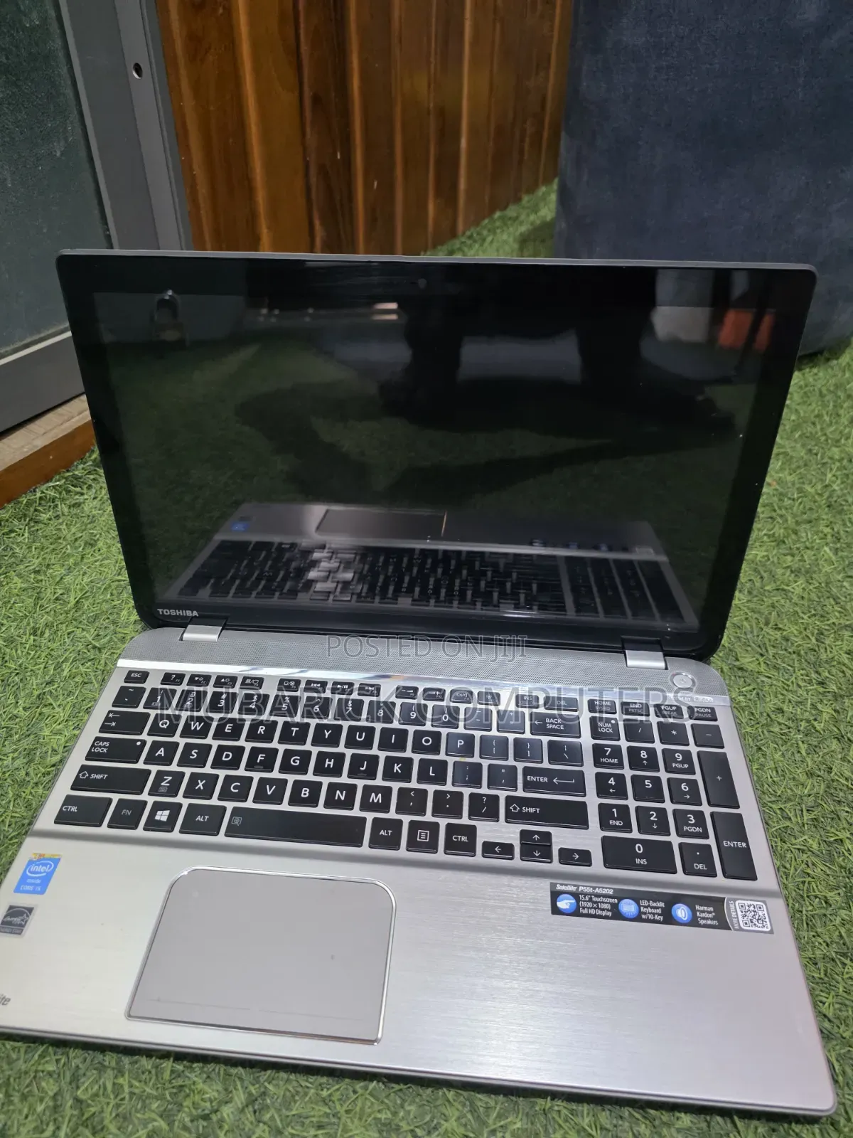 Laptop Toshiba Satellite P50T 8GB Intel Core i5 HDD 500GB
