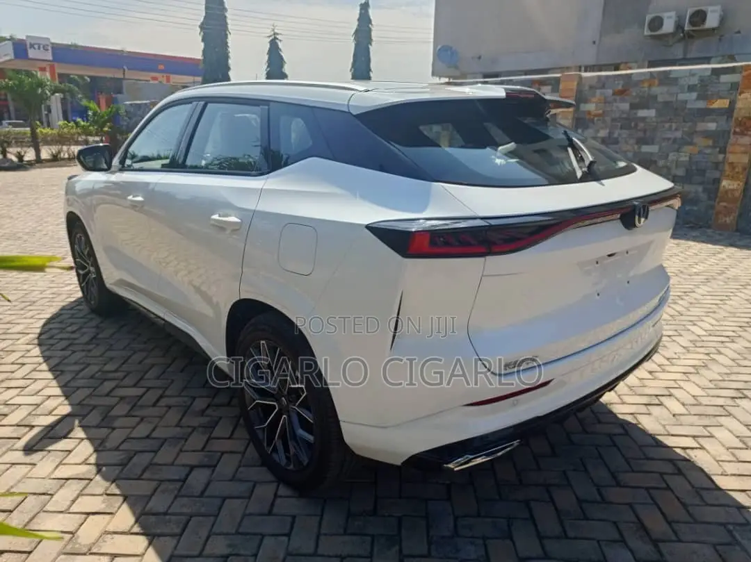 New Changan UNI-Z 1.5T Premium 2026 White