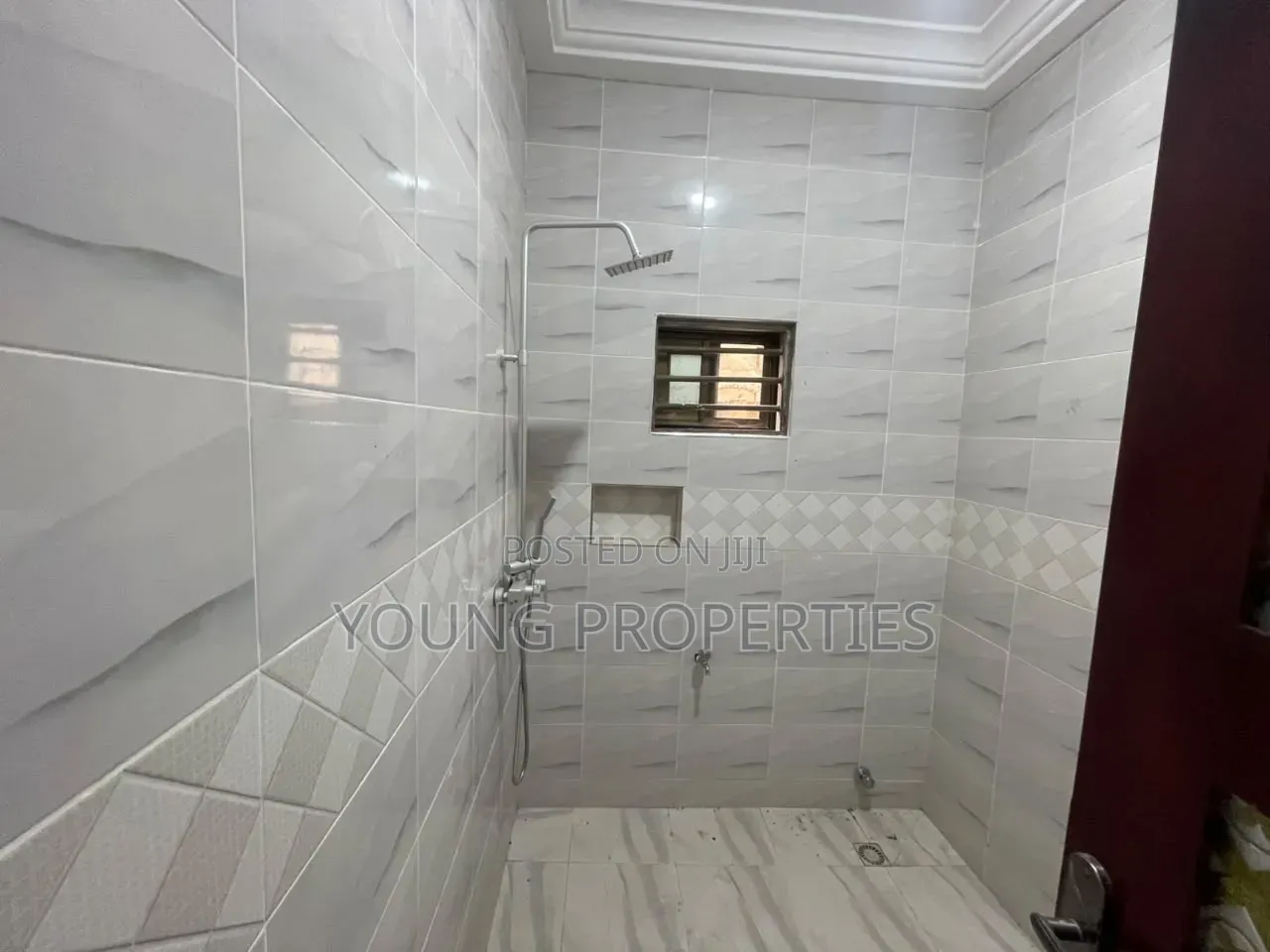 2bdrm Apartment in Ablekuma, Manhean for rent