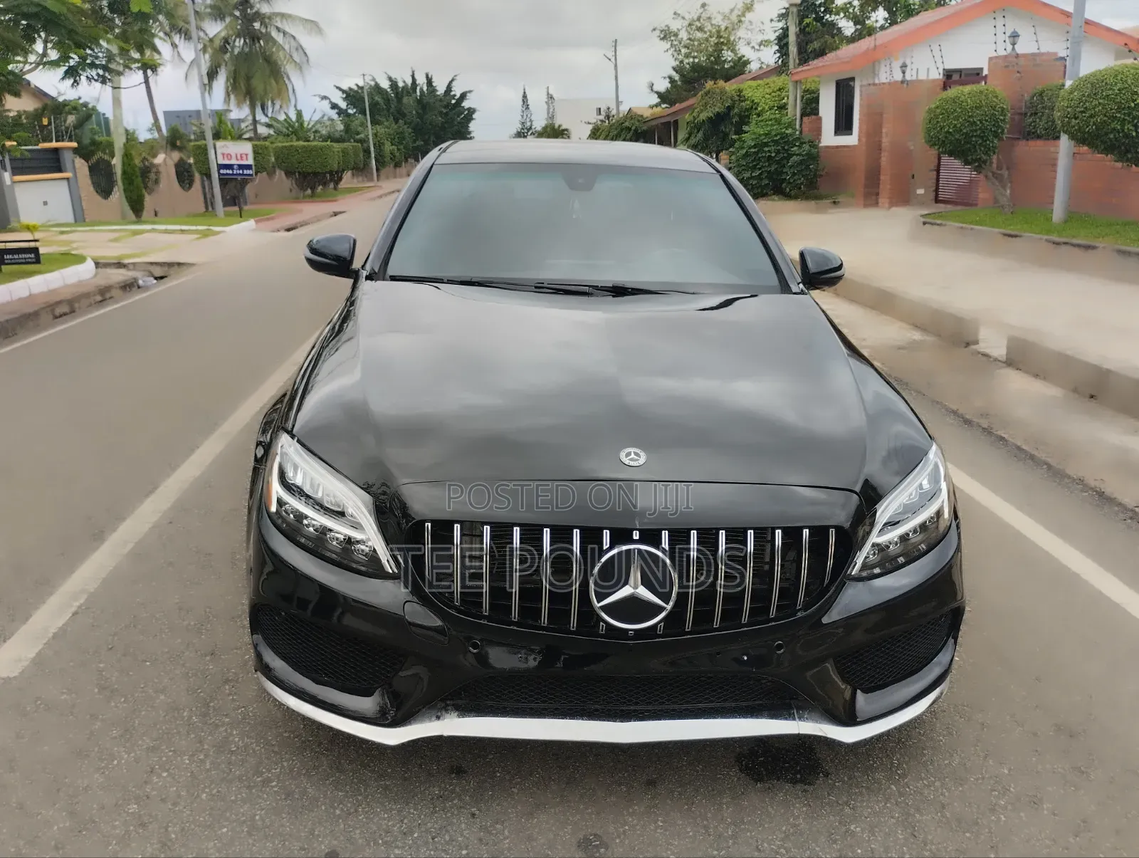 Mercedes-Benz C300 2020 Black