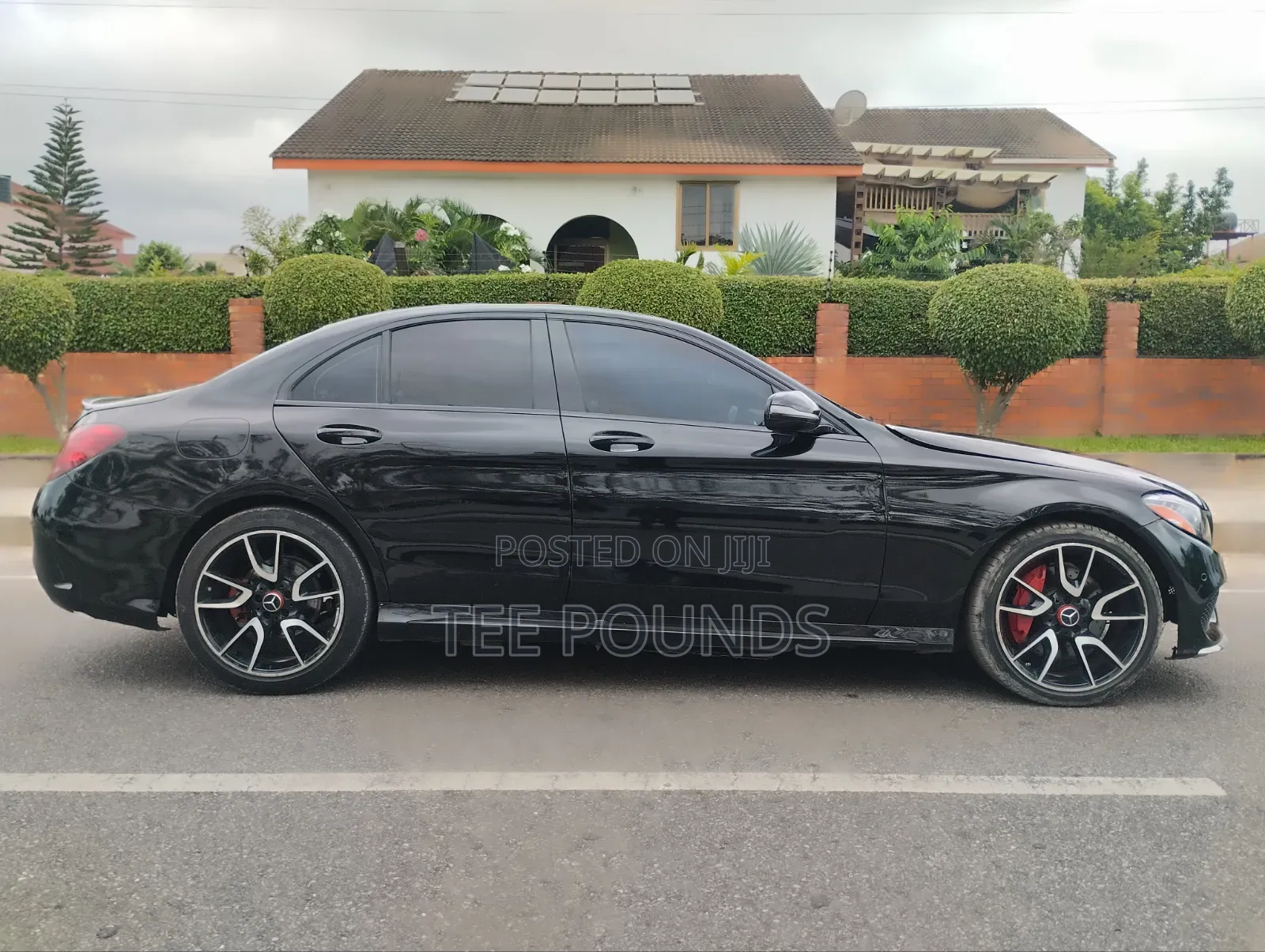 Mercedes-Benz C300 2020 Black