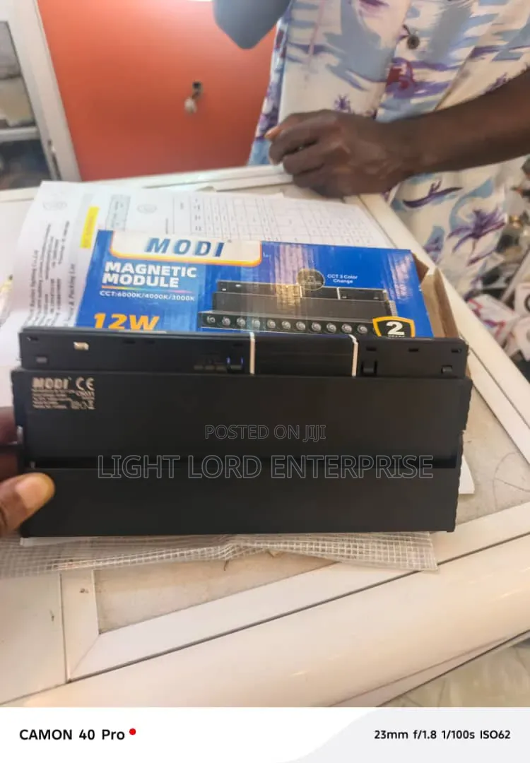 Modi 12watts Magnetic Module 3color Griille Light