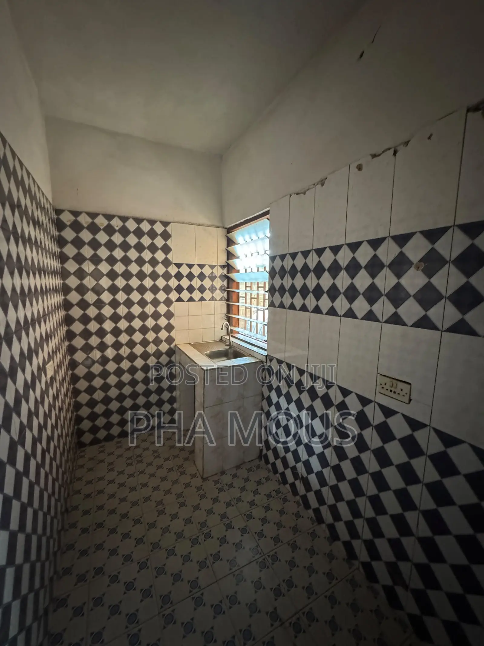 1bdrm Apartment in Tantra Hills for rent