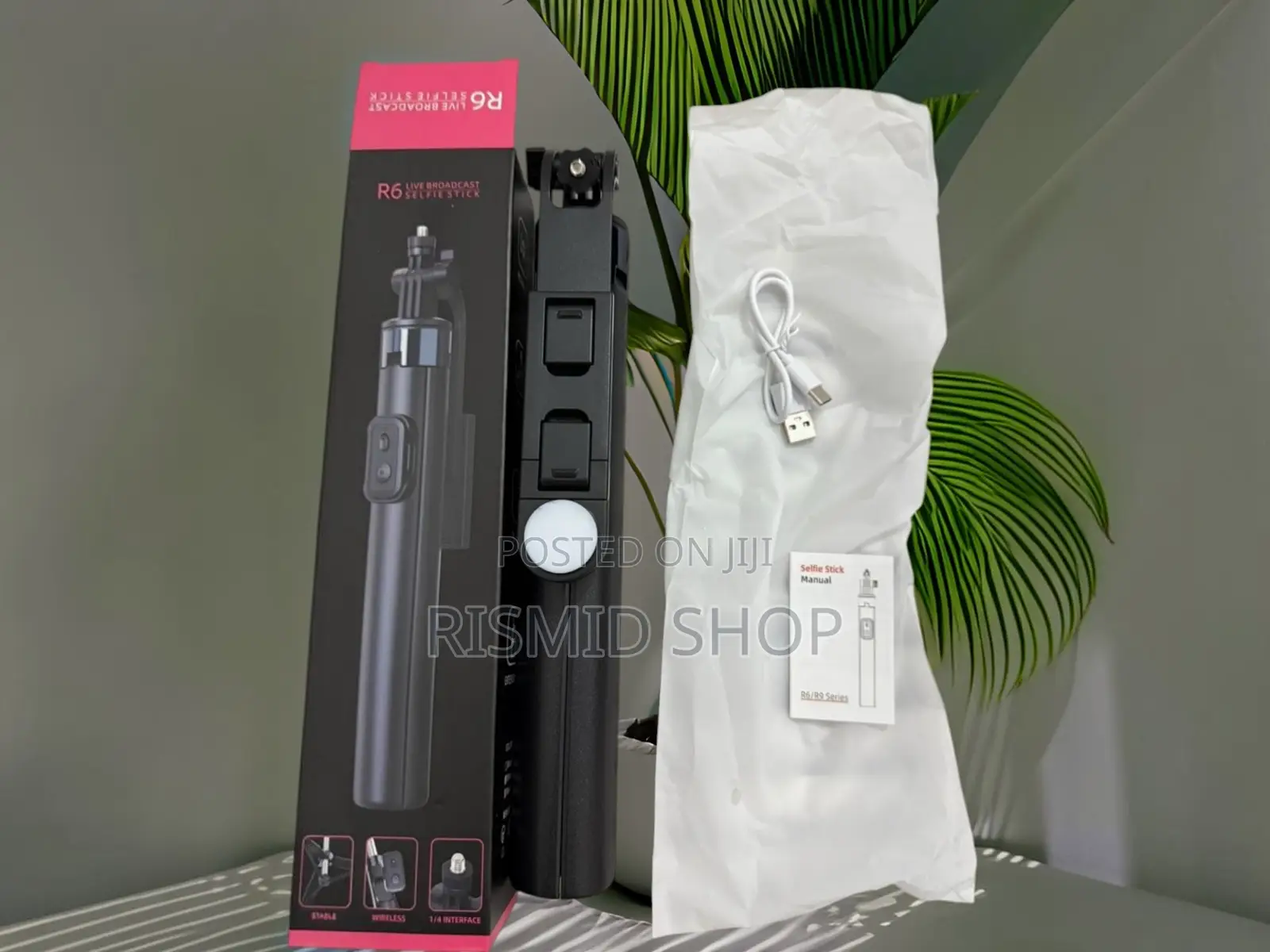 R6 Multifunctional Selfie Stick Tripod