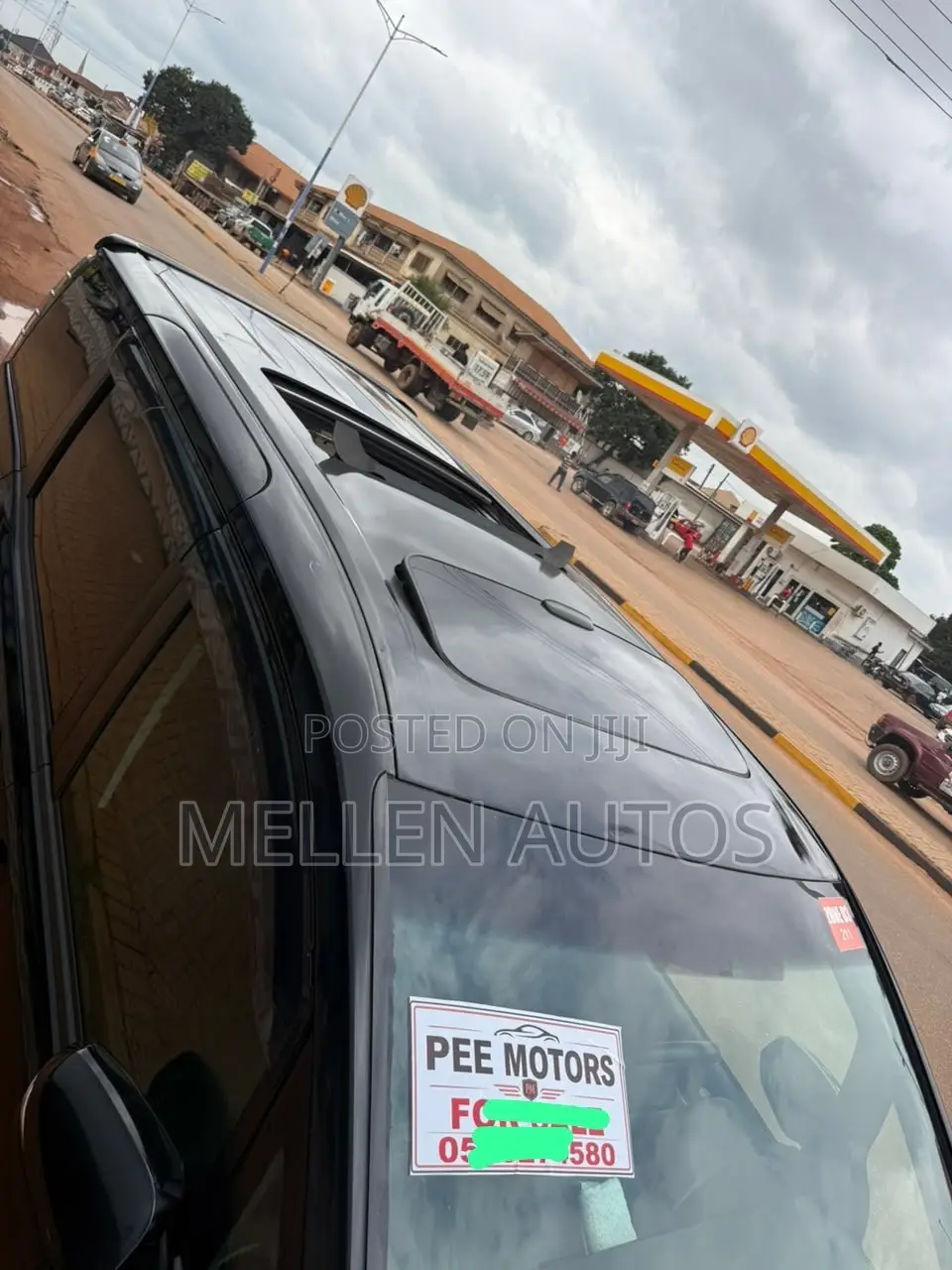 Toyota Voxy V 2WD 7-Seater 2015 Black