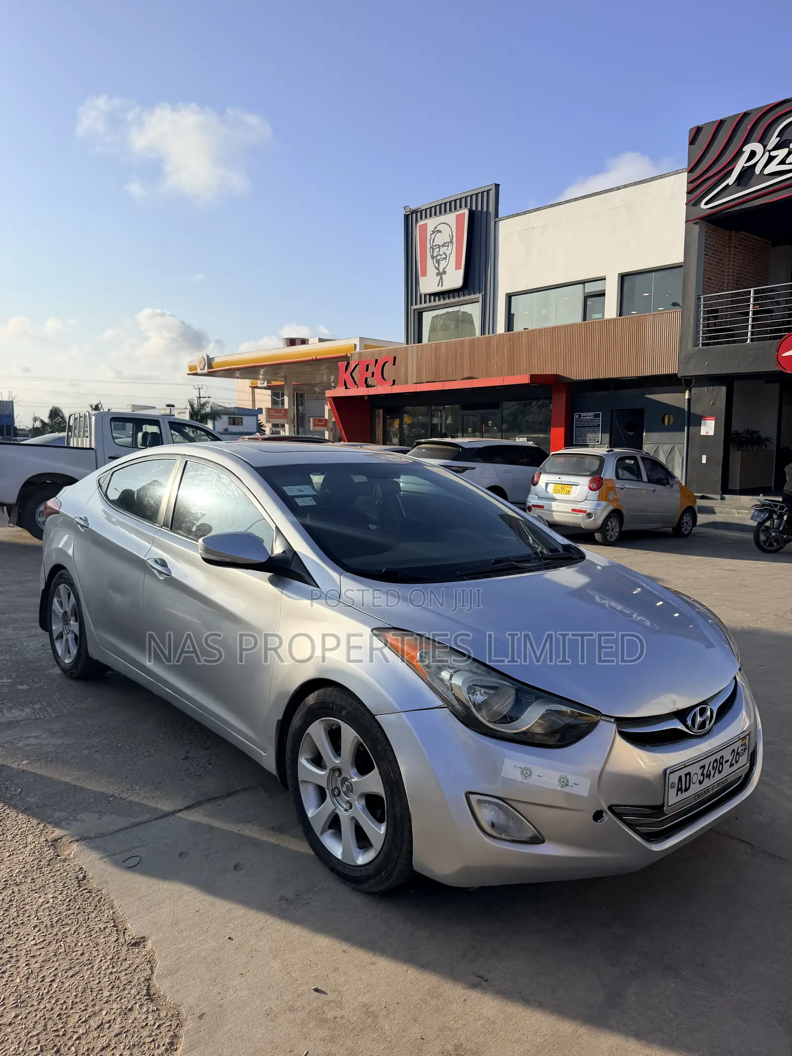 Hyundai Elantra Limited 2012 Silver