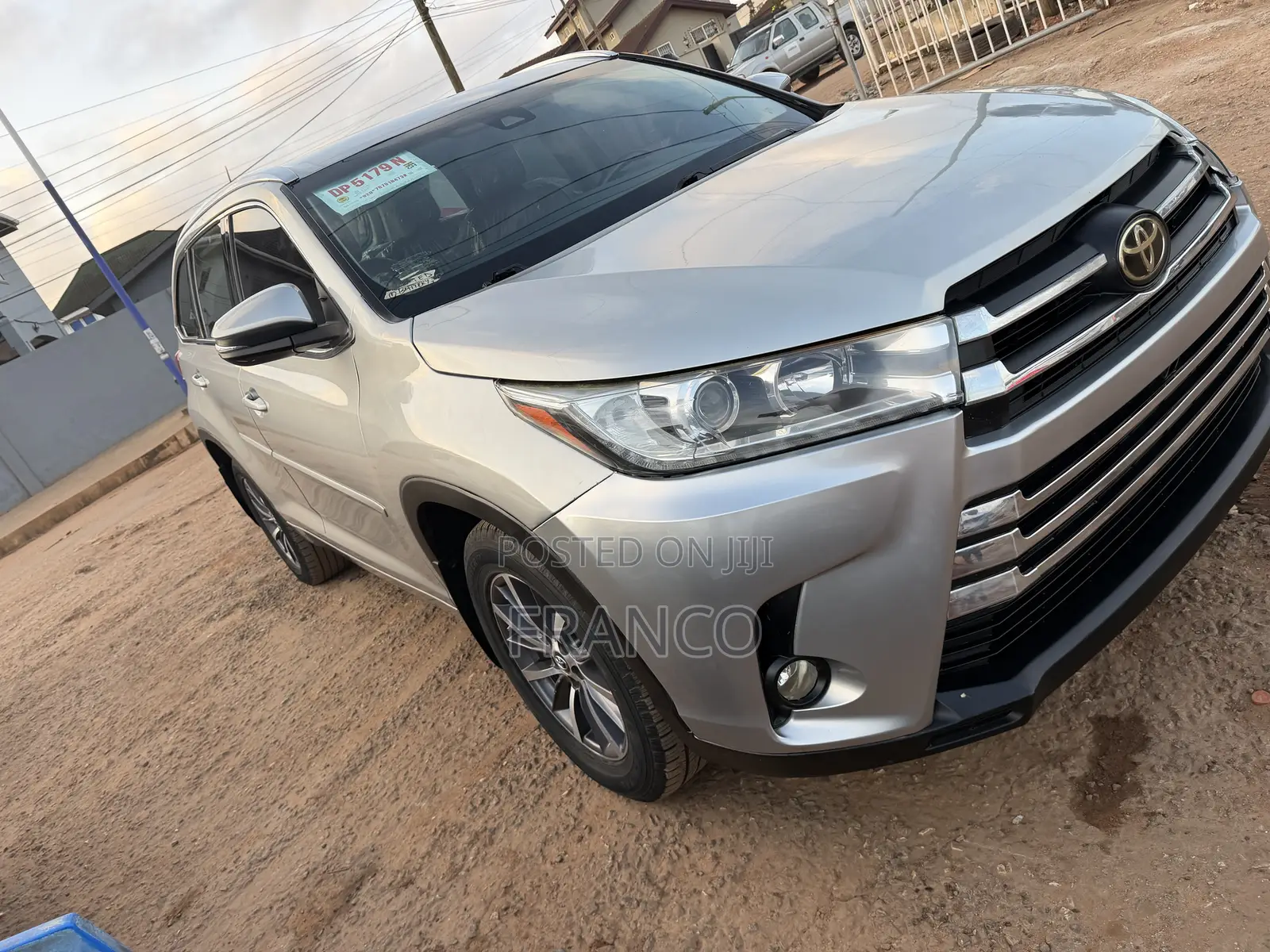 Toyota Highlander XLE 2019 Gray