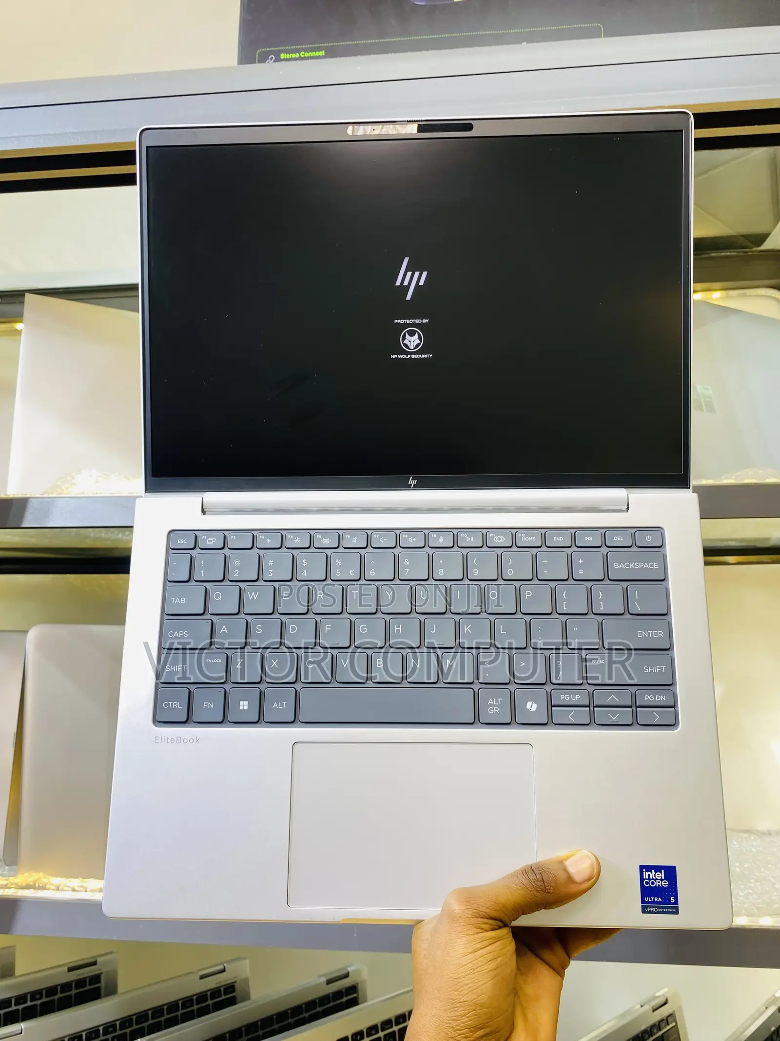 New Laptop HP EliteBook 8 G1i 32GB Intel Core Ultra 5 SSD 512GB