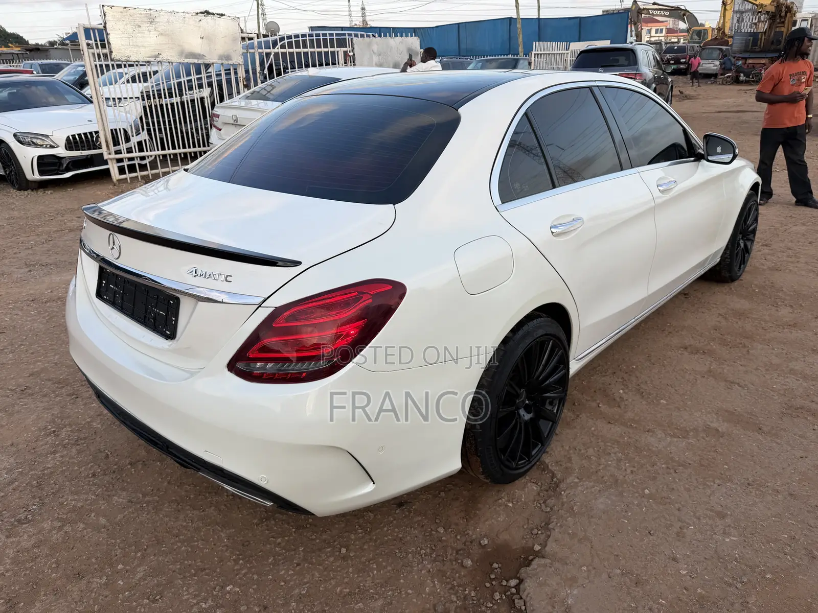 Mercedes-Benz C300 Sport 4Matic Sedan AWD (2.0L 4cyll 7A) 2016 White