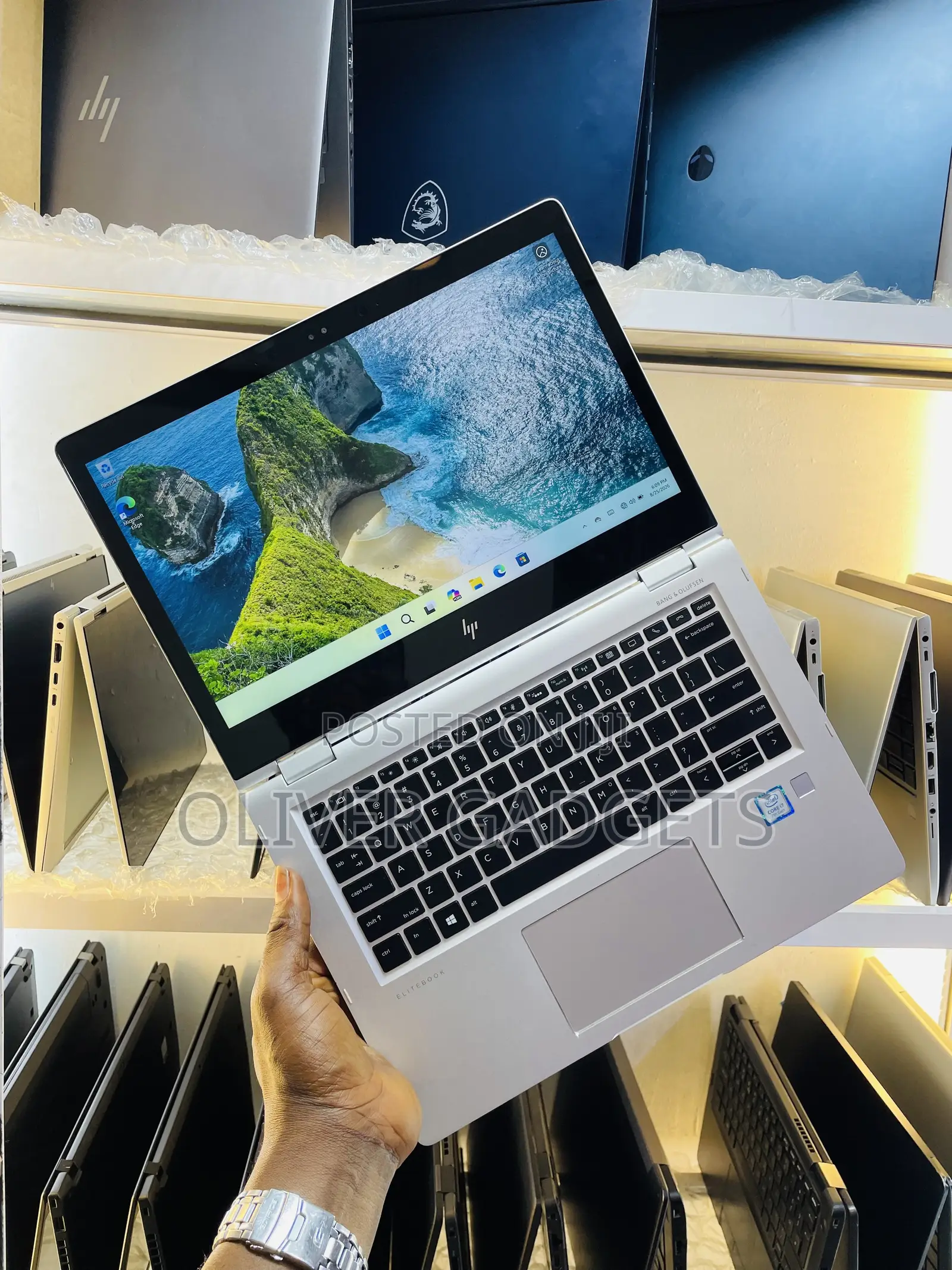 Laptop HP EliteBook x360 1030 G2 16GB Intel Core i7 SSD 256GB