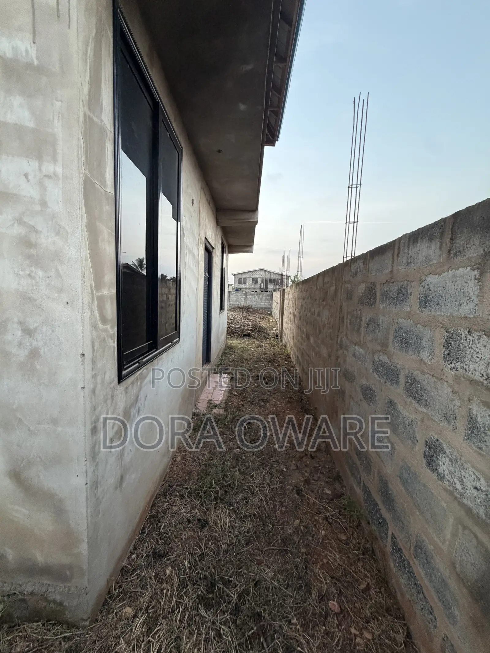 2bdrm House in Sackey, Community 25 for sale