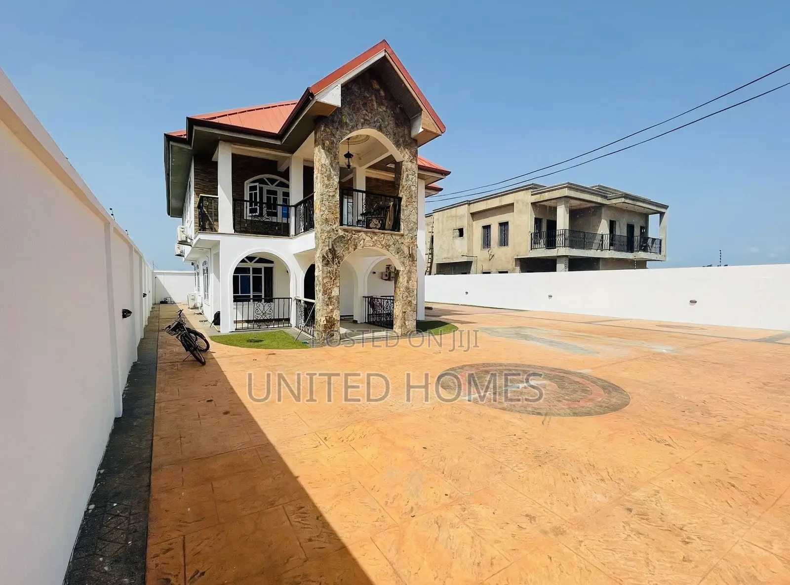 4bdrm House in East Legon for rent
