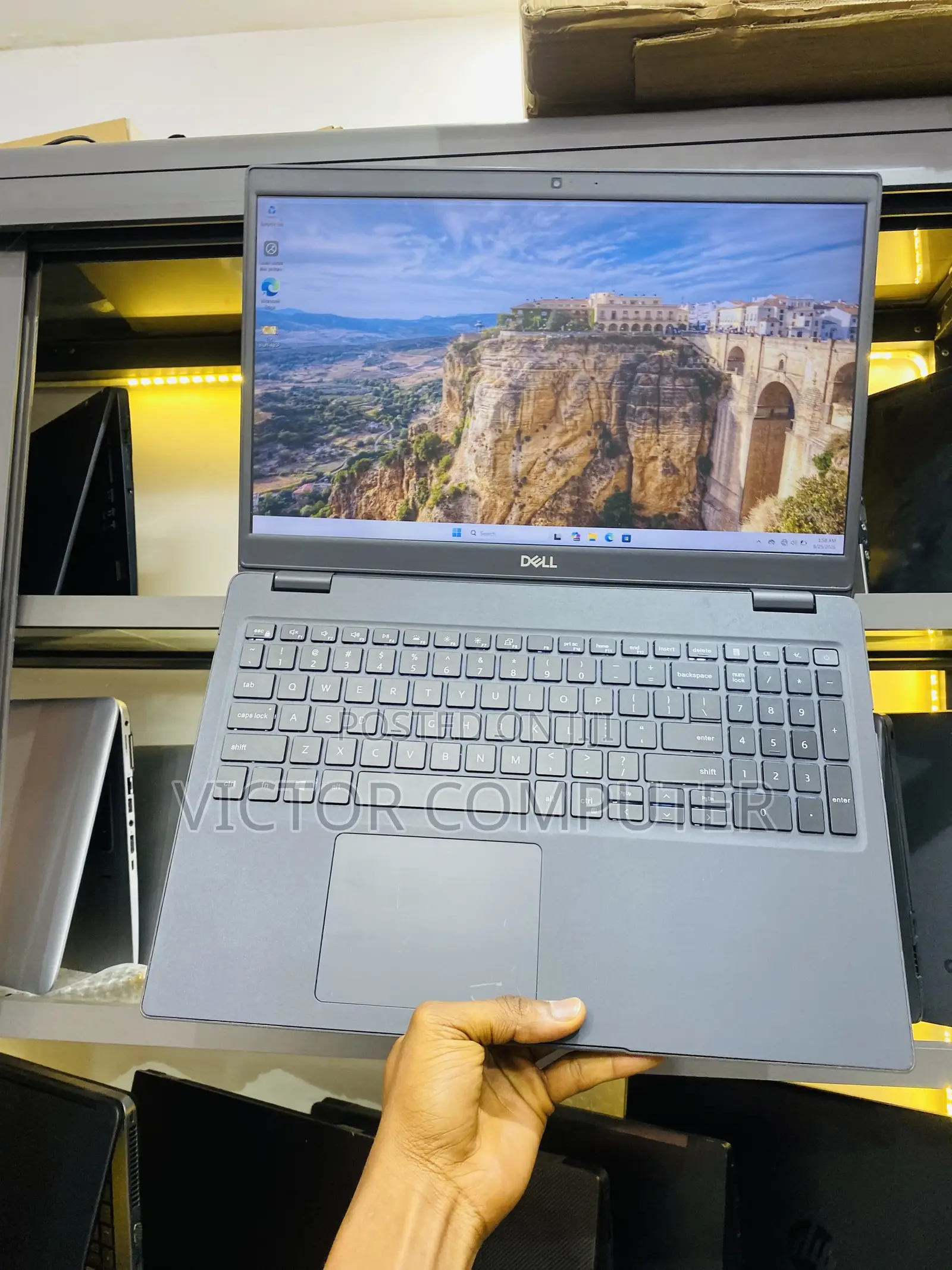 Laptop Dell Latitude 3510 8GB Intel Core i5 SSD 256GB