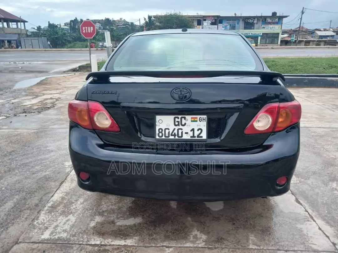 Toyota Corolla LE 4dr Sedan (1.8L 4cyl 4A) 2010 Black