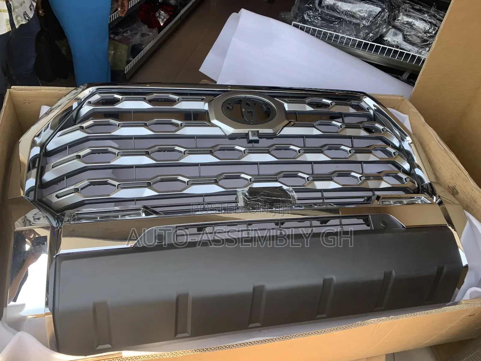 Toyota Tundra Front Bumper 2022,2023,2024,2025,2026