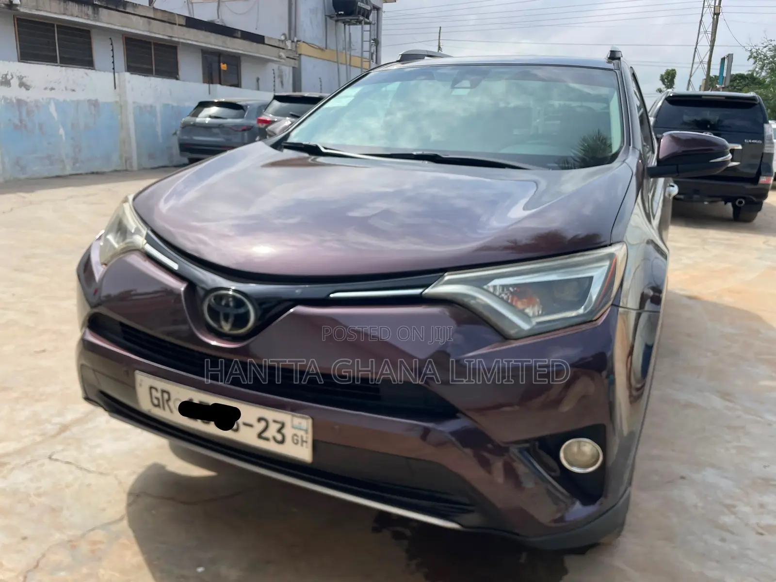 Toyota RAV4 LE 4dr SUV AWD (2.5L 4cyl 6A) 2018 Brown