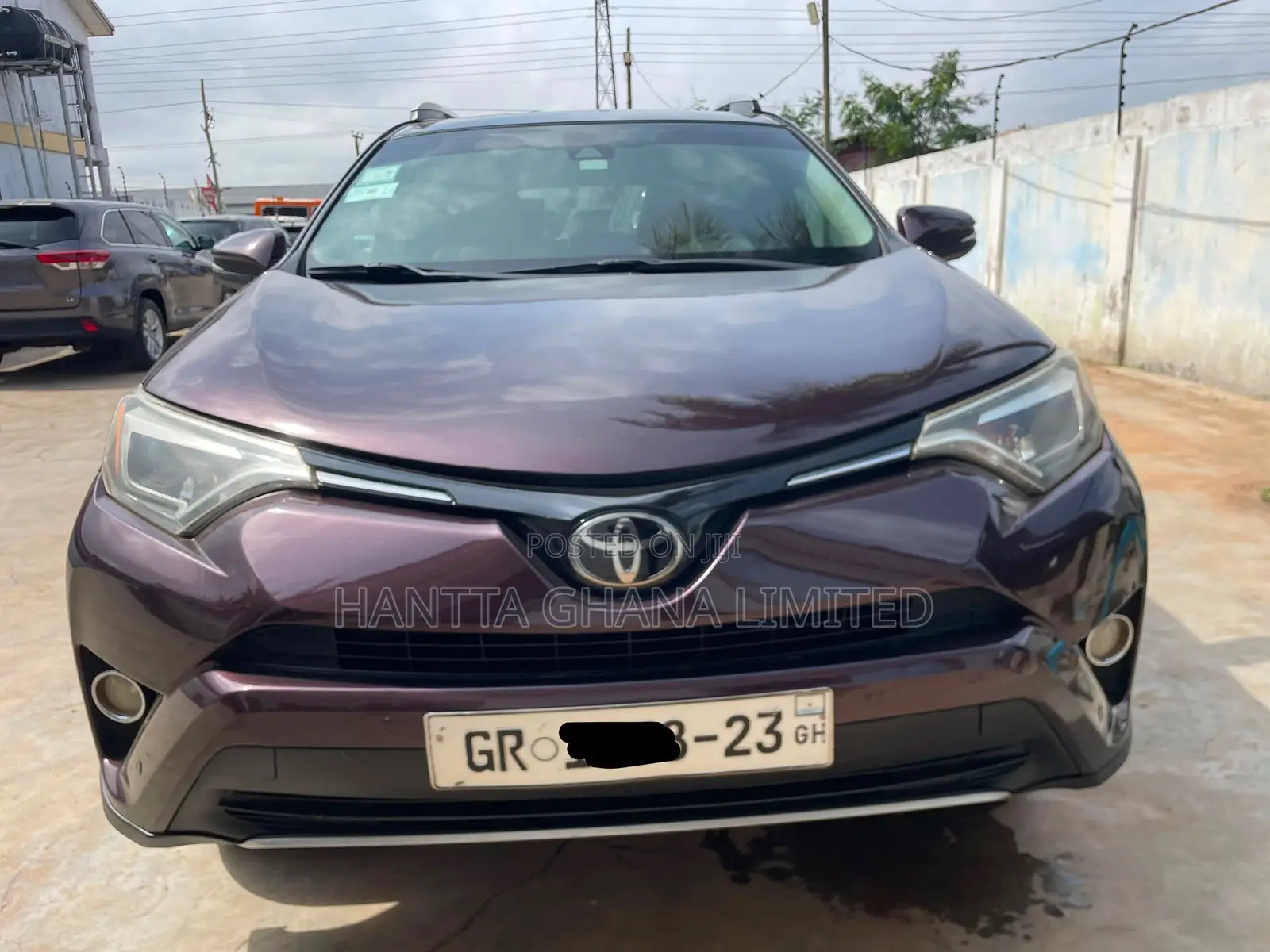 Toyota RAV4 LE 4dr SUV AWD (2.5L 4cyl 6A) 2018 Brown
