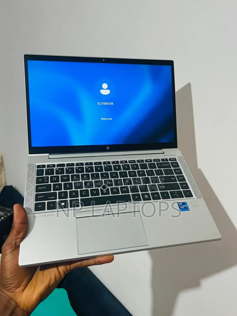 Laptop HP EliteBook 840 G8 16GB Intel Core i7 SSD 256GB