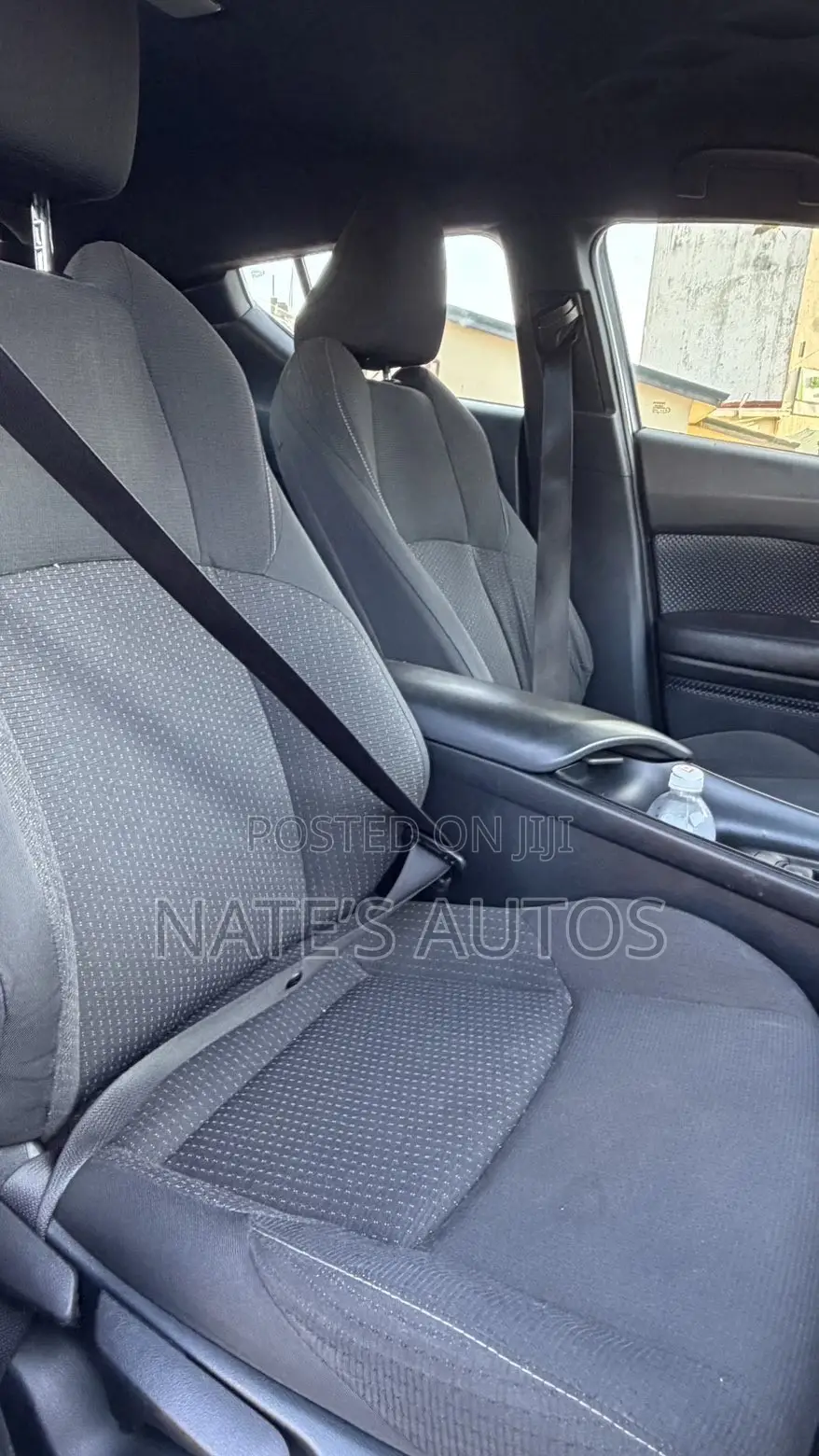 Toyota C-HR LE FWD 2019 Blue