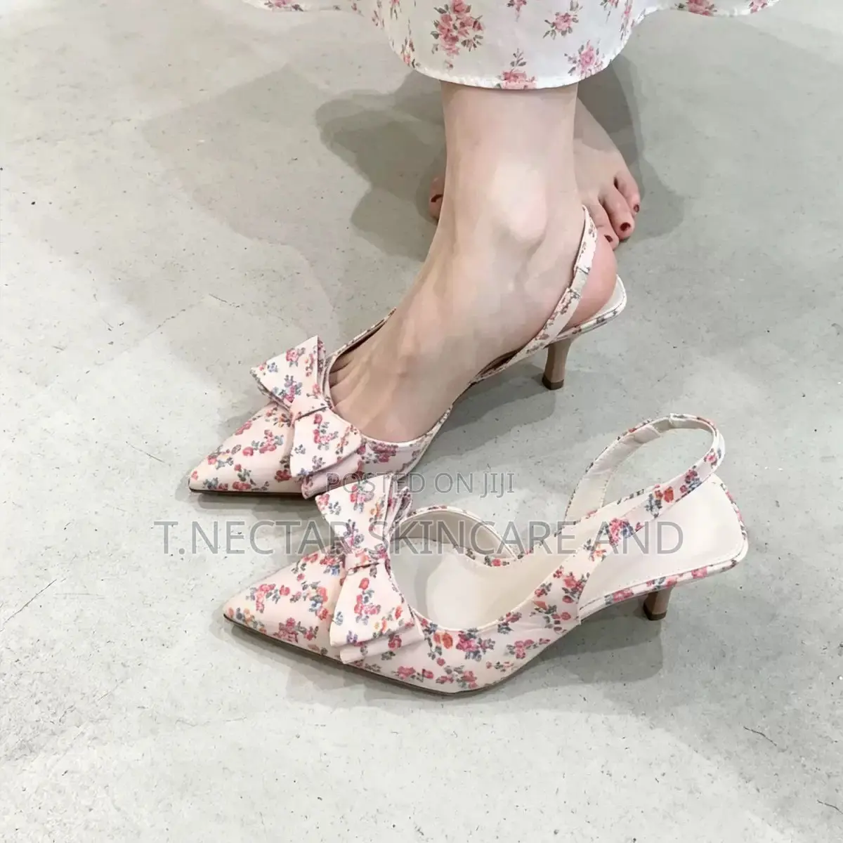 Floral Bow Slingback Kitten-Heels