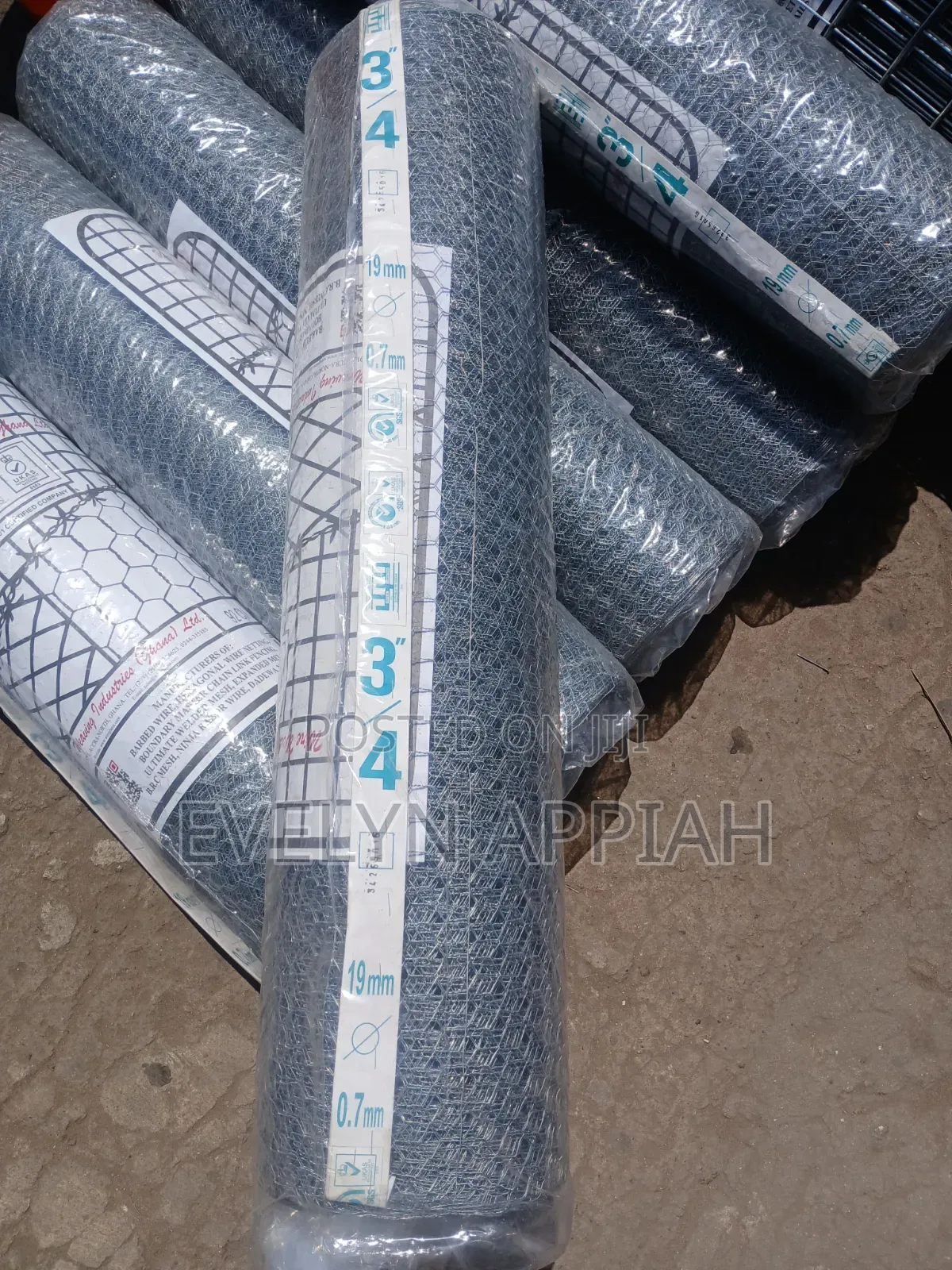 Chicken Mesh 3/4( 3ft by 30m)