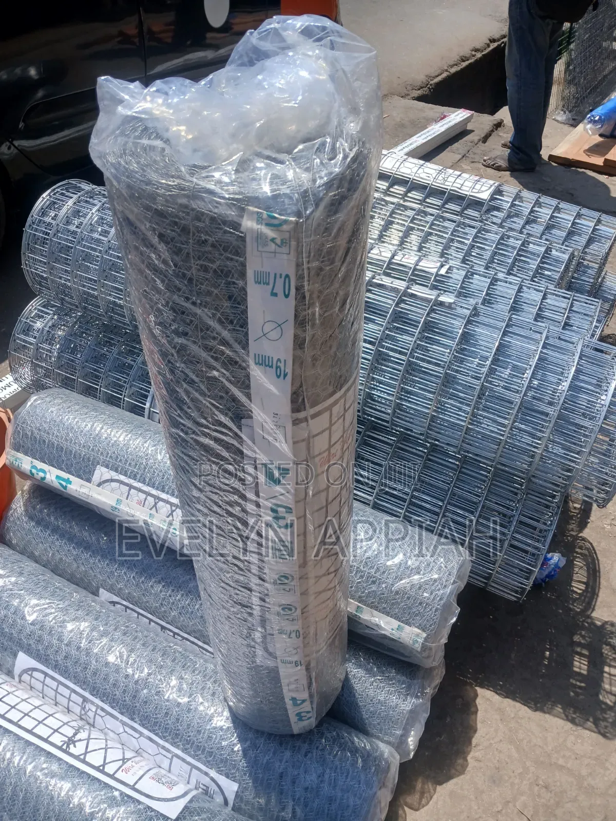 Chicken Mesh 3/4( 3ft by 30m)
