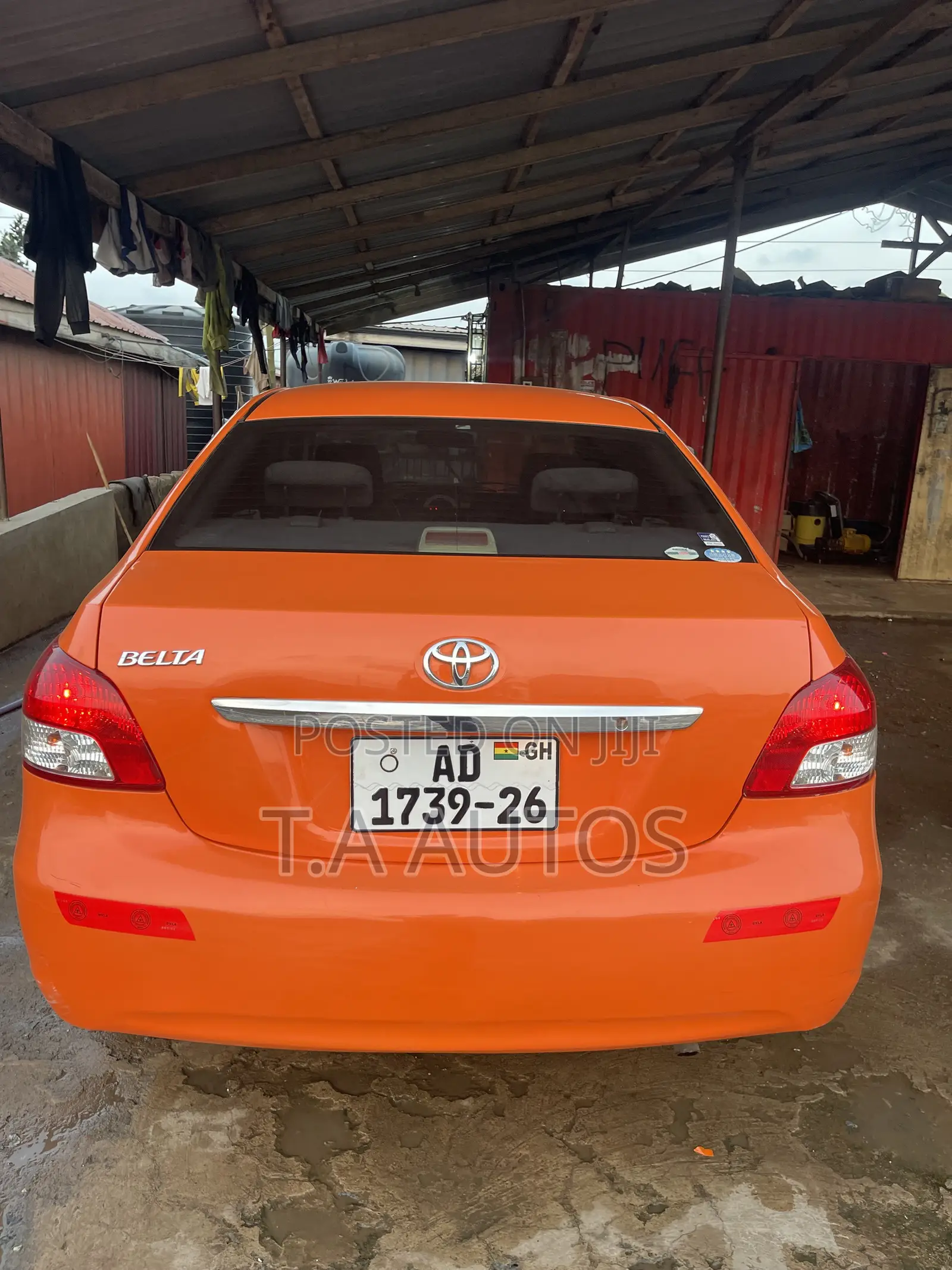 Toyota Belta 2012 Orange