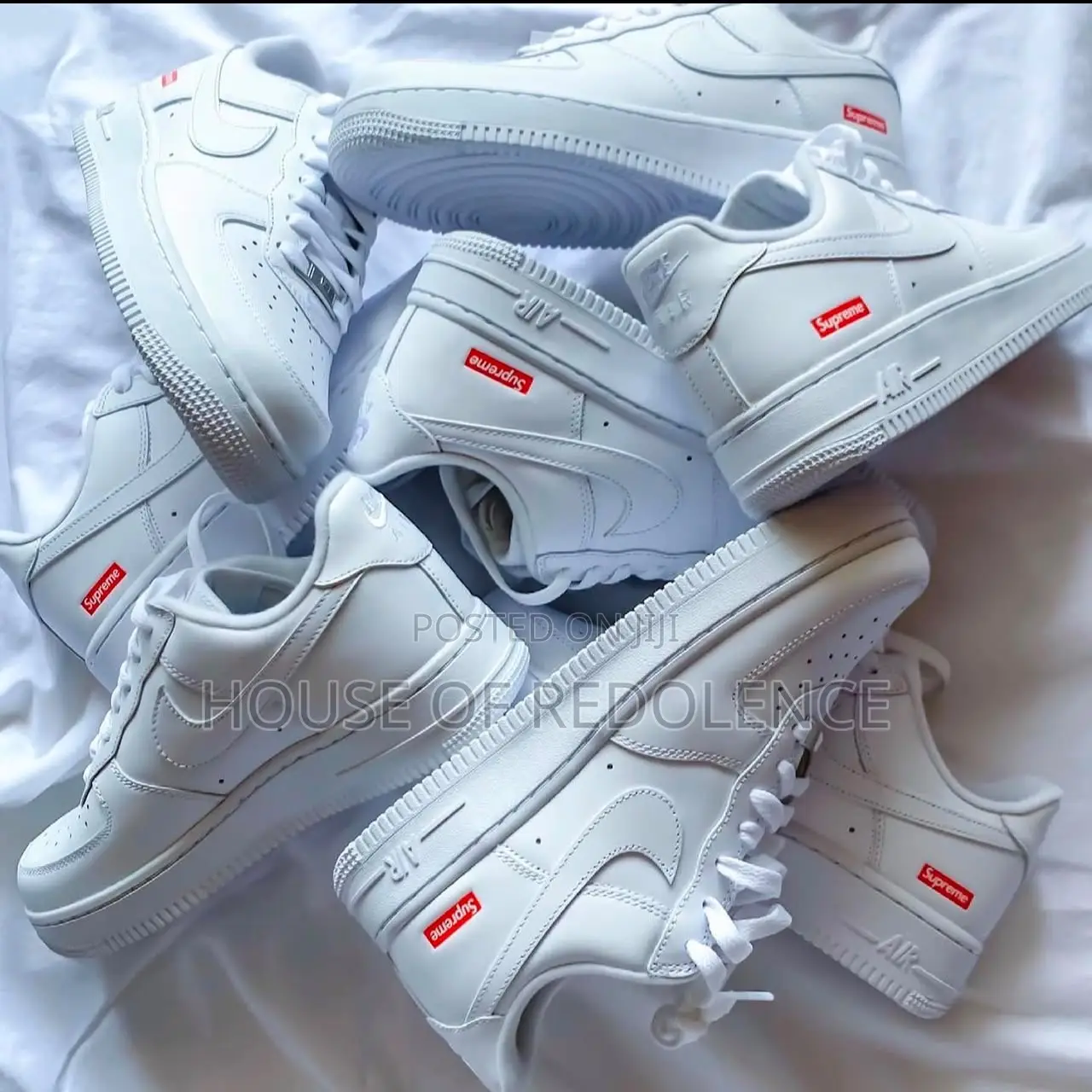 Nike Air Force 1 Low X Supreme Sneakers
