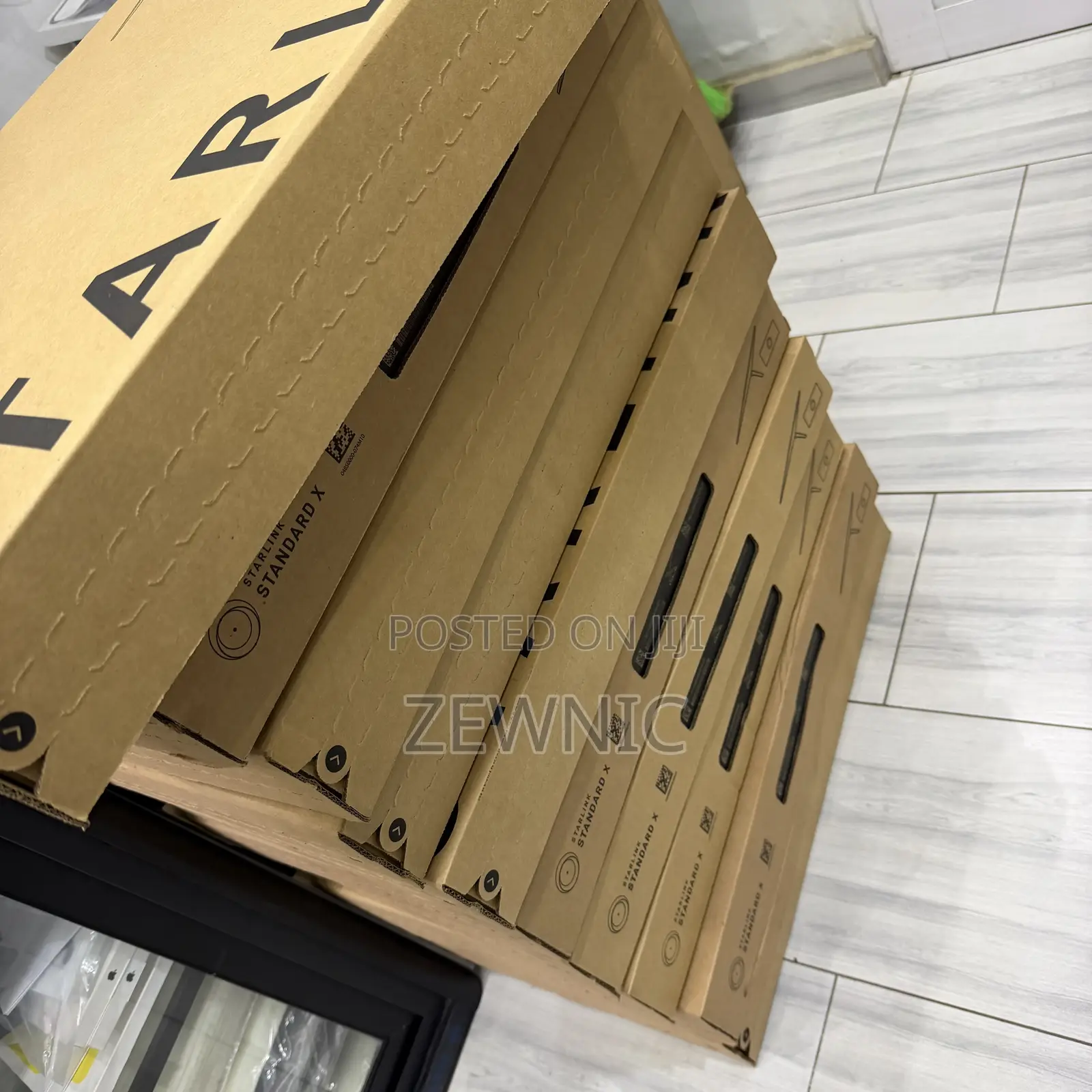 Starlink Standard Kit V4 Model