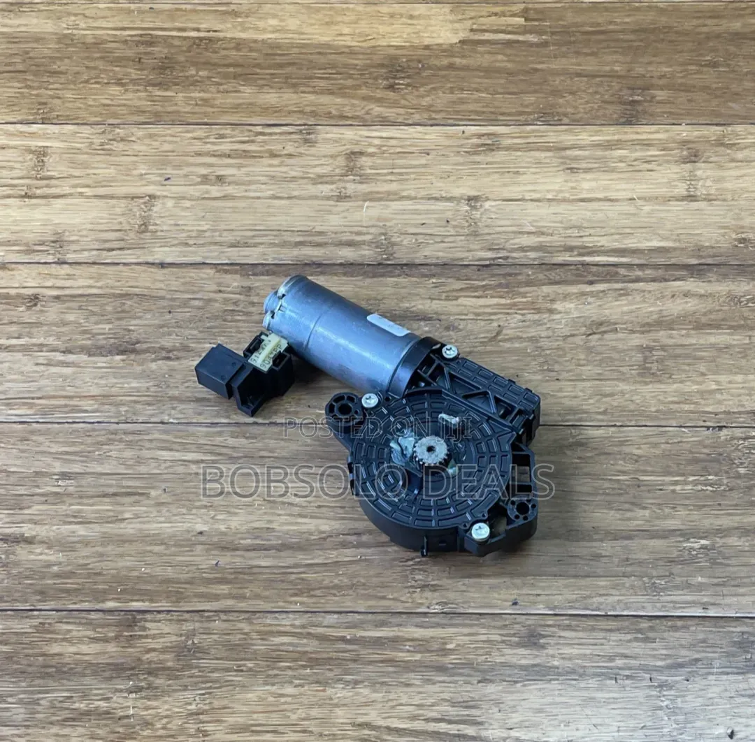 2015-2023 Mercedes C300 W205 AMG Sunroof Motor