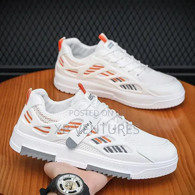 Outdoor Versatile Breathable White Casual
Men's Sneaker