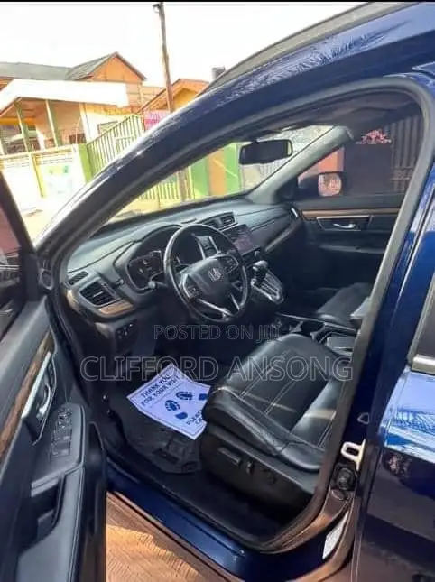 Honda CR-V Touring AWD 2018 Blue