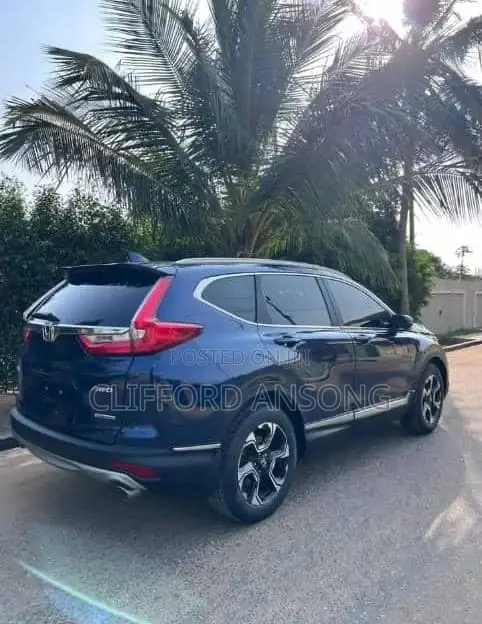 Honda CR-V Touring AWD 2018 Blue