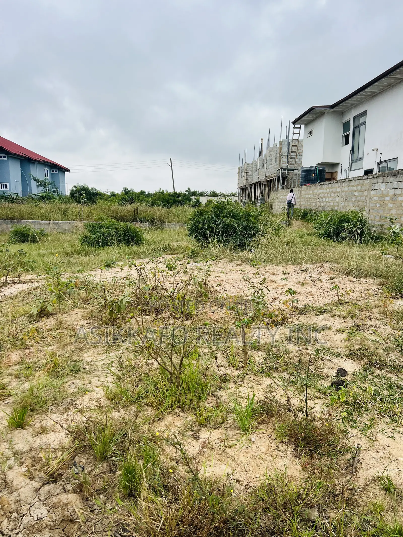 One(1) Plot of Land Selling in Borteyman