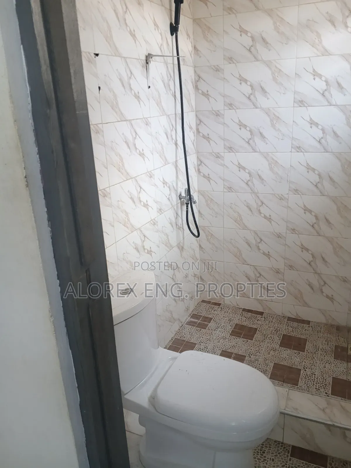 1bdrm Apartment in Oyarifa,Teiman, Ghana Flag for rent