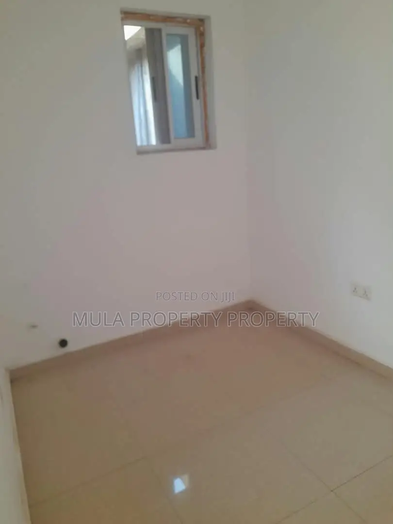 2bdrm Apartment in Mula Property, Police Station for rent