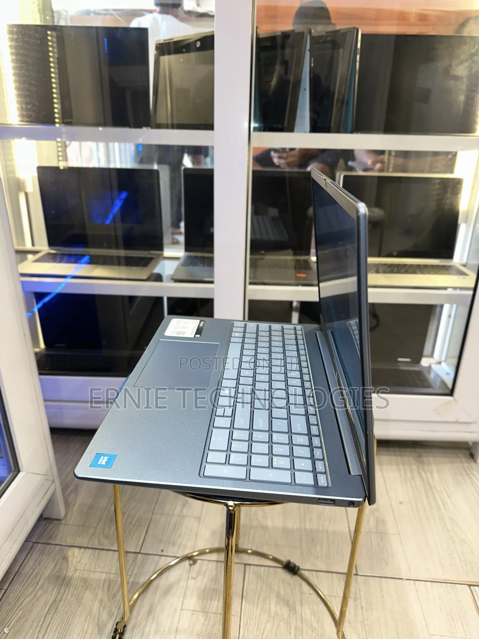 Laptop HP 15 4GB Intel SSD 128GB